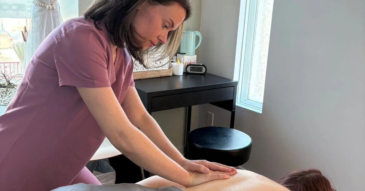 Massage détente ou thérapeutique : quel type de massothérapie choisir?