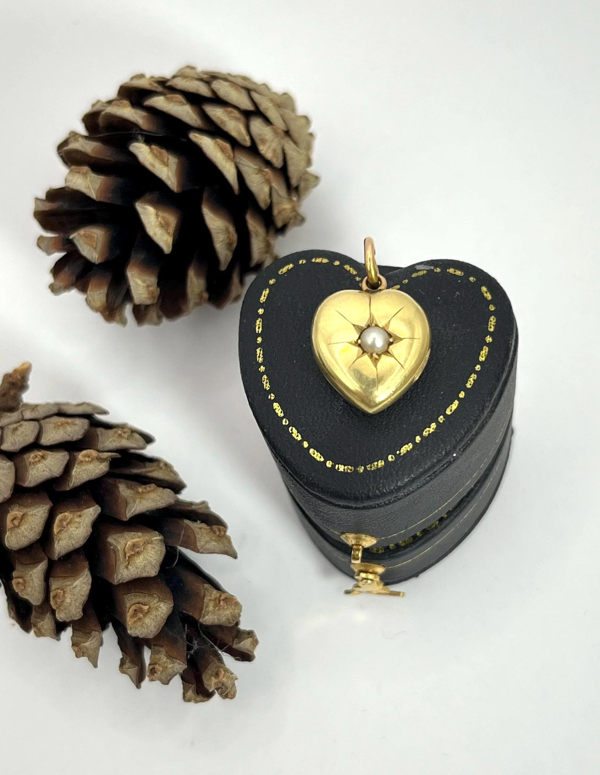 Antique 15ct Yellow Gold, Victorian Seed Pearl Heart Pendant