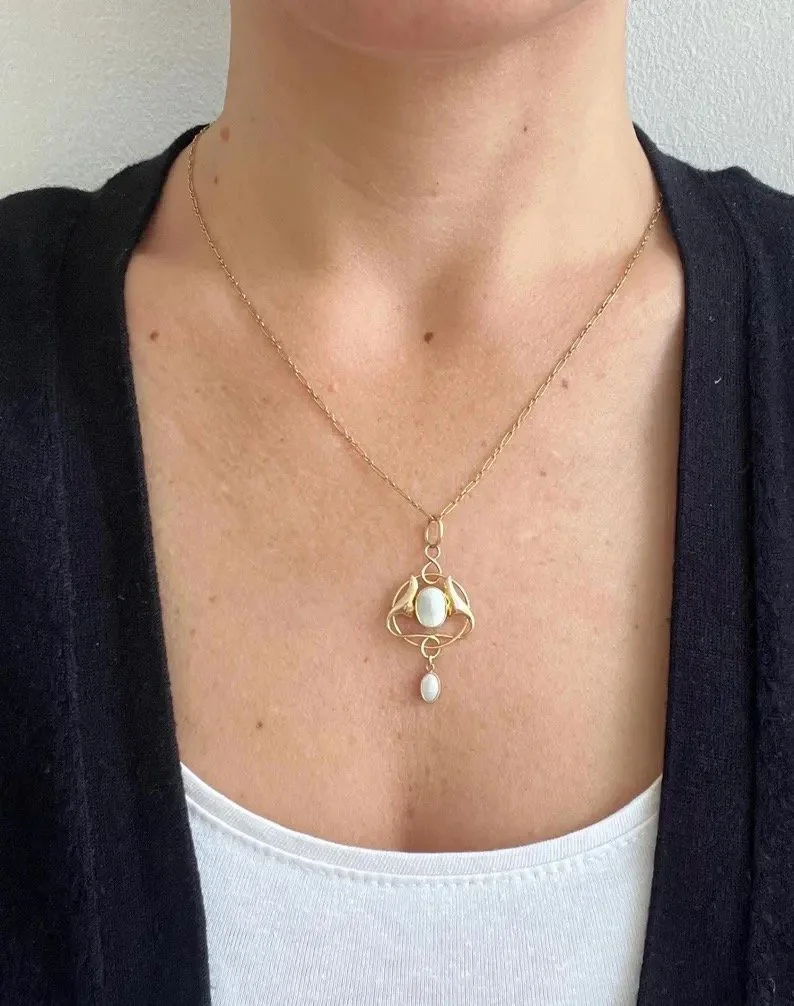 Antique Designer Murrle Bennett, 9ct Gold, Art Nouveau Mother of Pearl Pendant