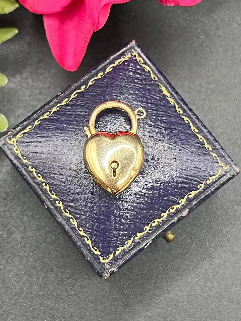 Antique 15ct Yellow Gold, Edwardian Heart Padlock Pendant, Bracelet Charm Clasp