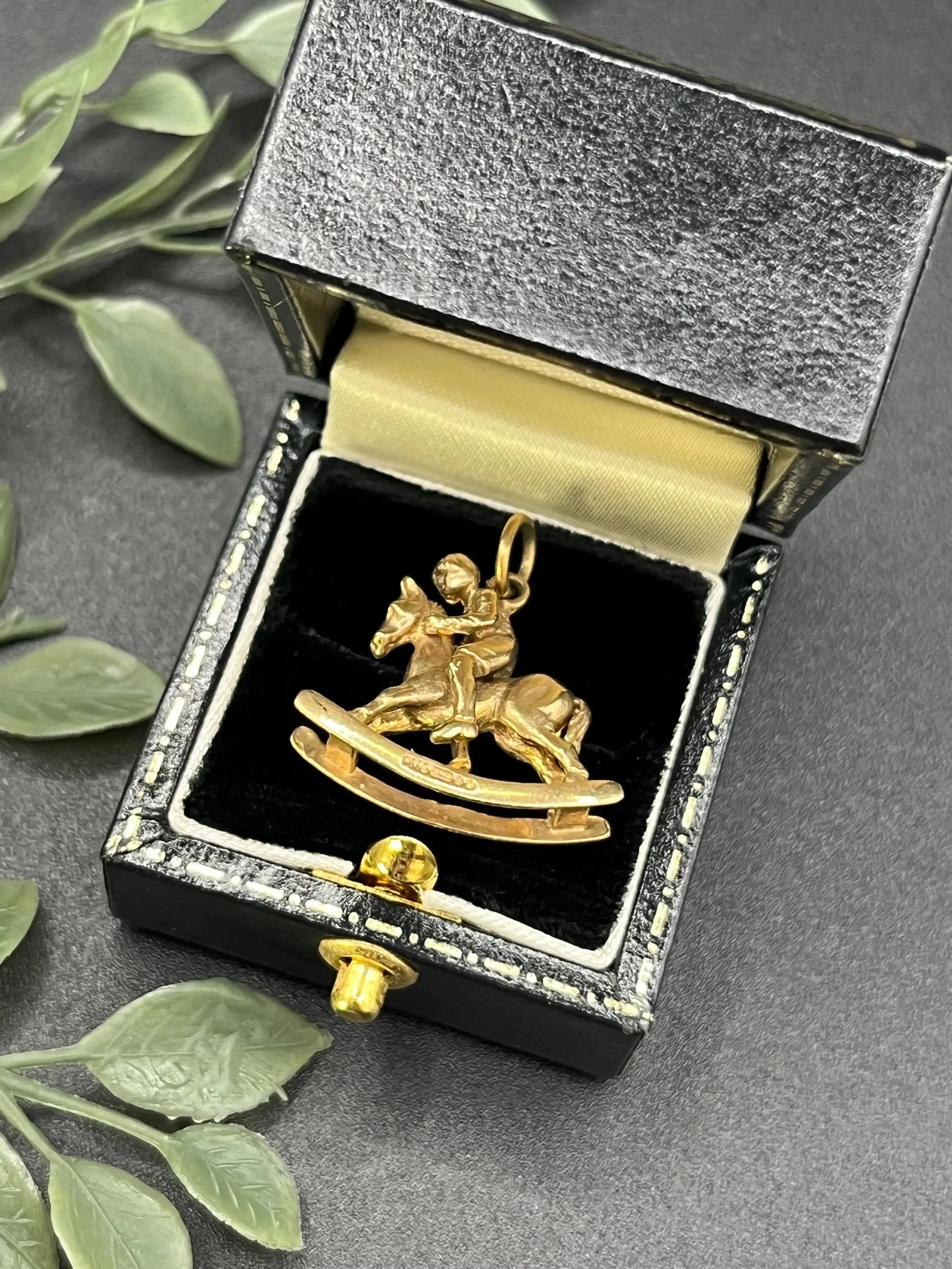 Vintage 9ct Gold, Moving Rocking Horse Pendant Charm, London Hallmarked 1968