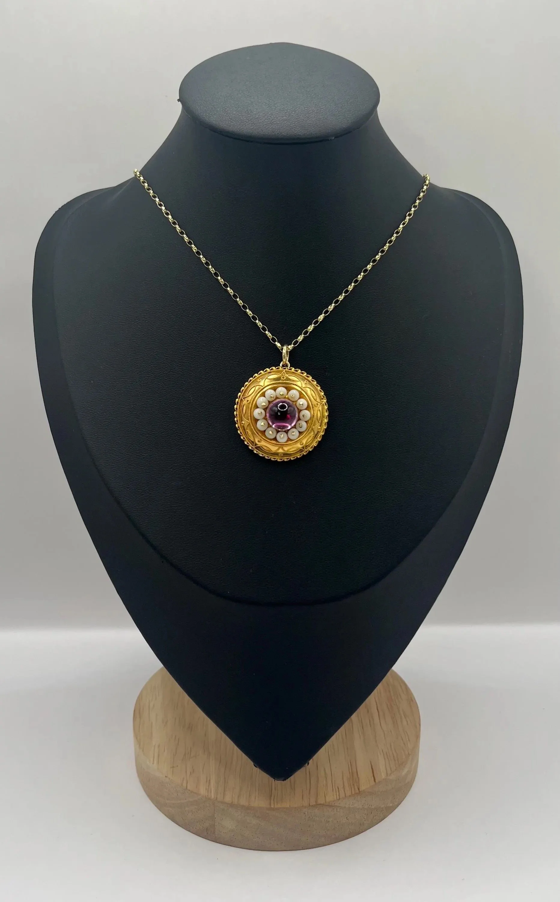 Antique 15ct Gold, Victorian Cabochon Amethyst & Carved Coral Locket Pendant