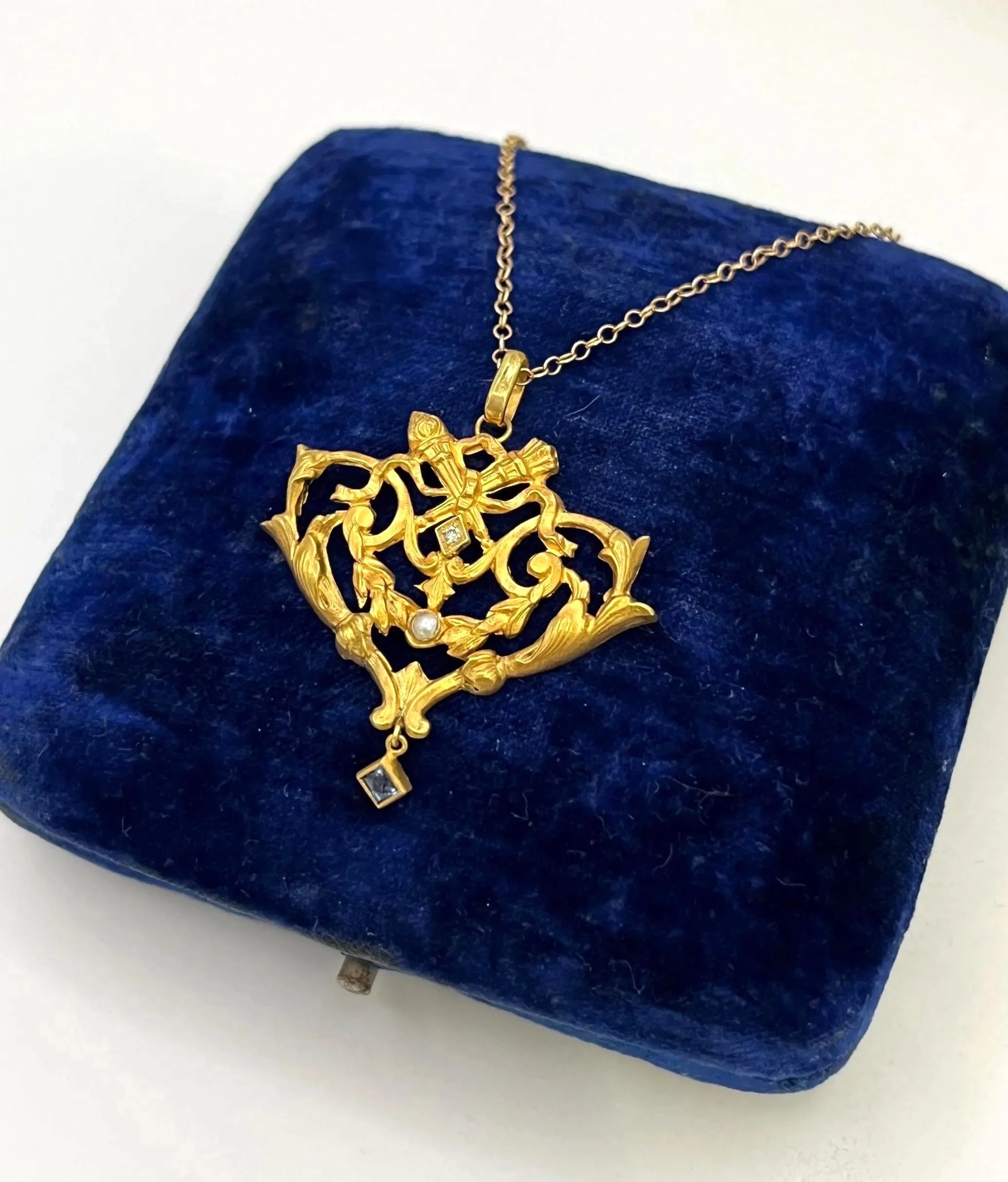 Antique 18ct Yellow Gold, Edwardian Diamond, Sapphire and Pearl Pendant, Circa 1910