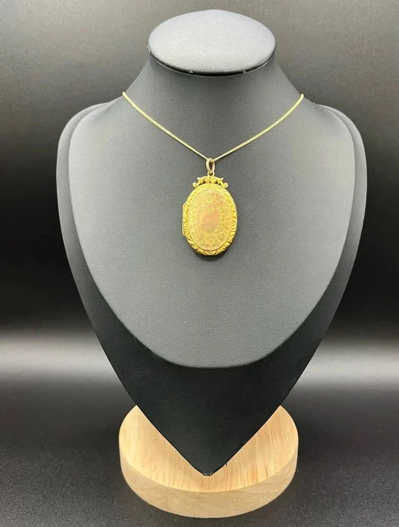 Antique 9ct Gold Back & Front Stamped, Edwardian Oval Floral Locket
