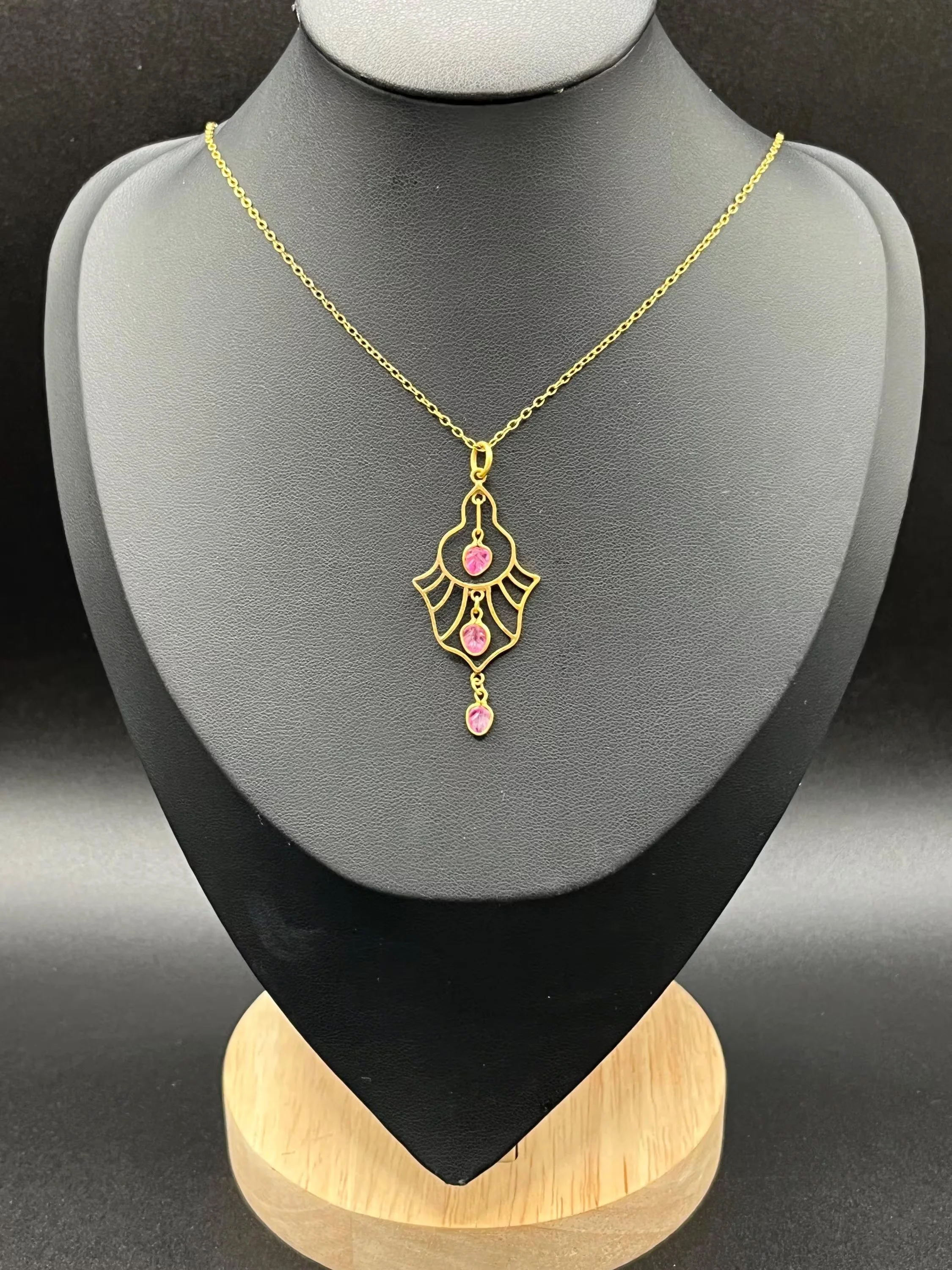 Antique 18ct Gold Carved Ruby Pendant and 14ct Gold Chain , Circa 1920
