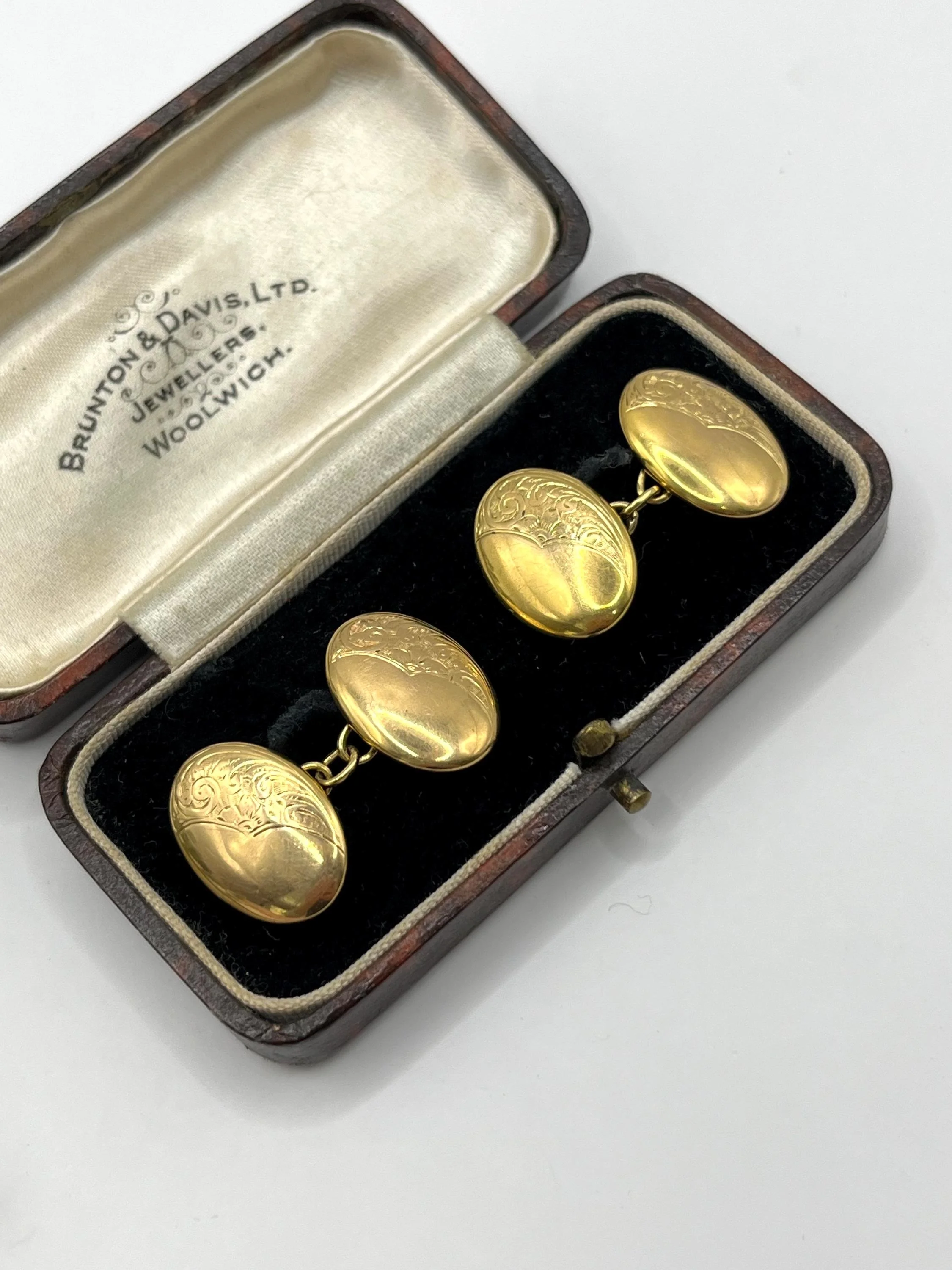 Antique 15ct Yellow Gold Cufflinks: Edwardian Engraved Design, Birmingham 1915