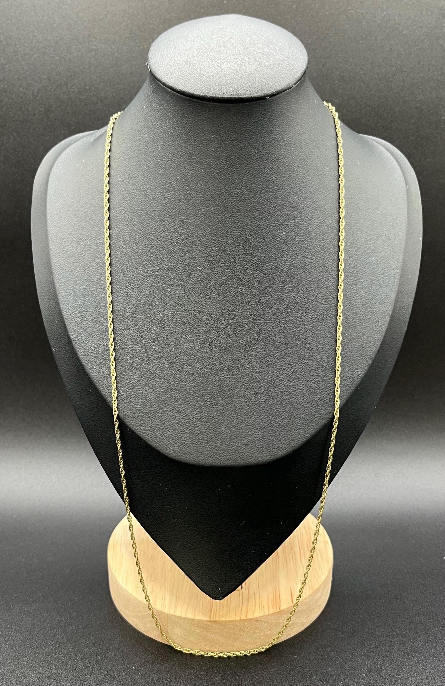 Vintage 9ct Yellow Gold, 24 Inch Rope Link Chain with Bolt Ring Clasp