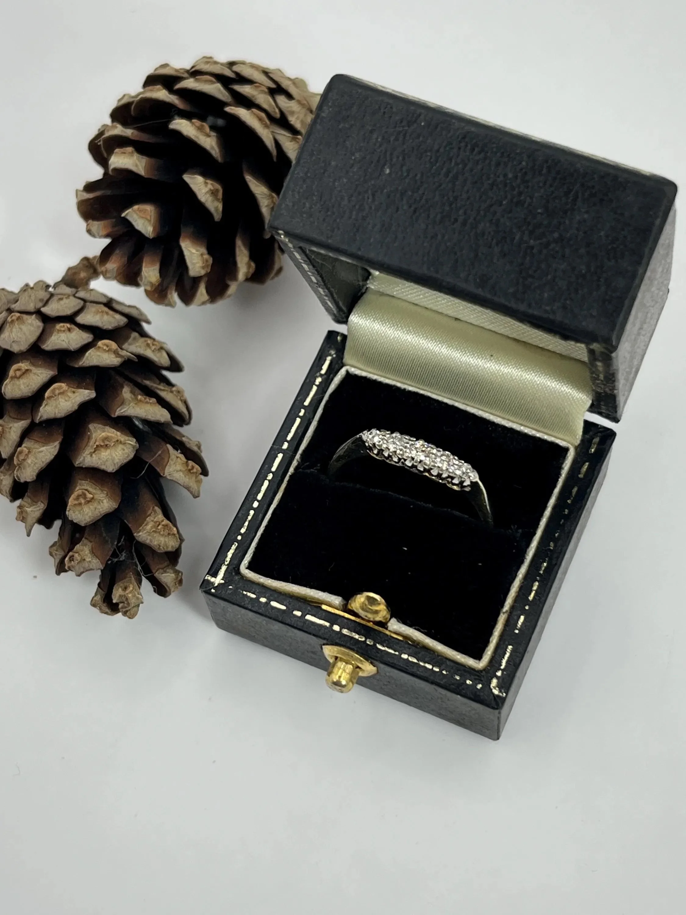 Antique 18ct Gold & Platinum, Edwardian 5 Stone Diamond Engagement Anniversary Ring