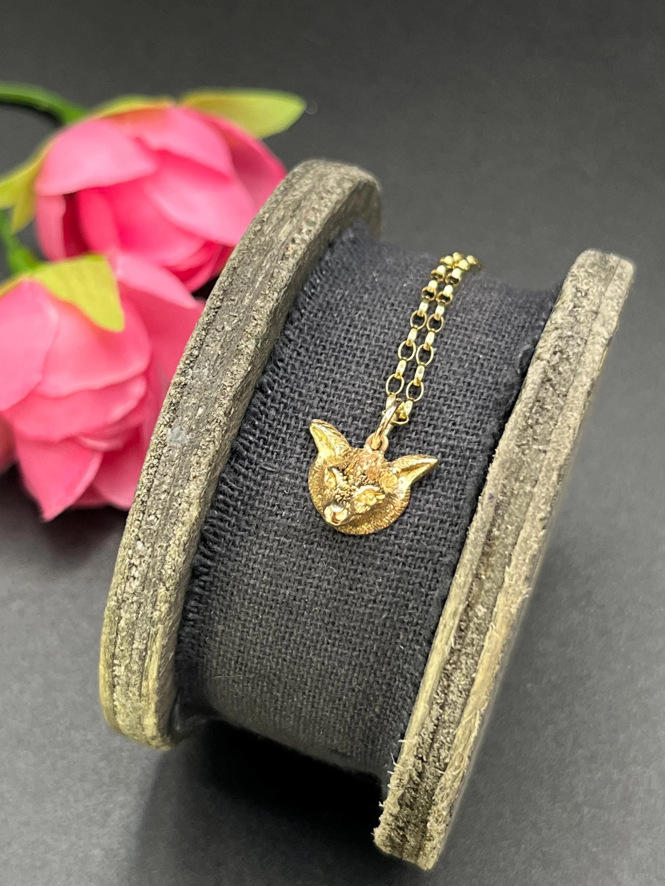 Antique 9ct Yellow Gold, Edwardian Fox Head, Animal Pendant Charm