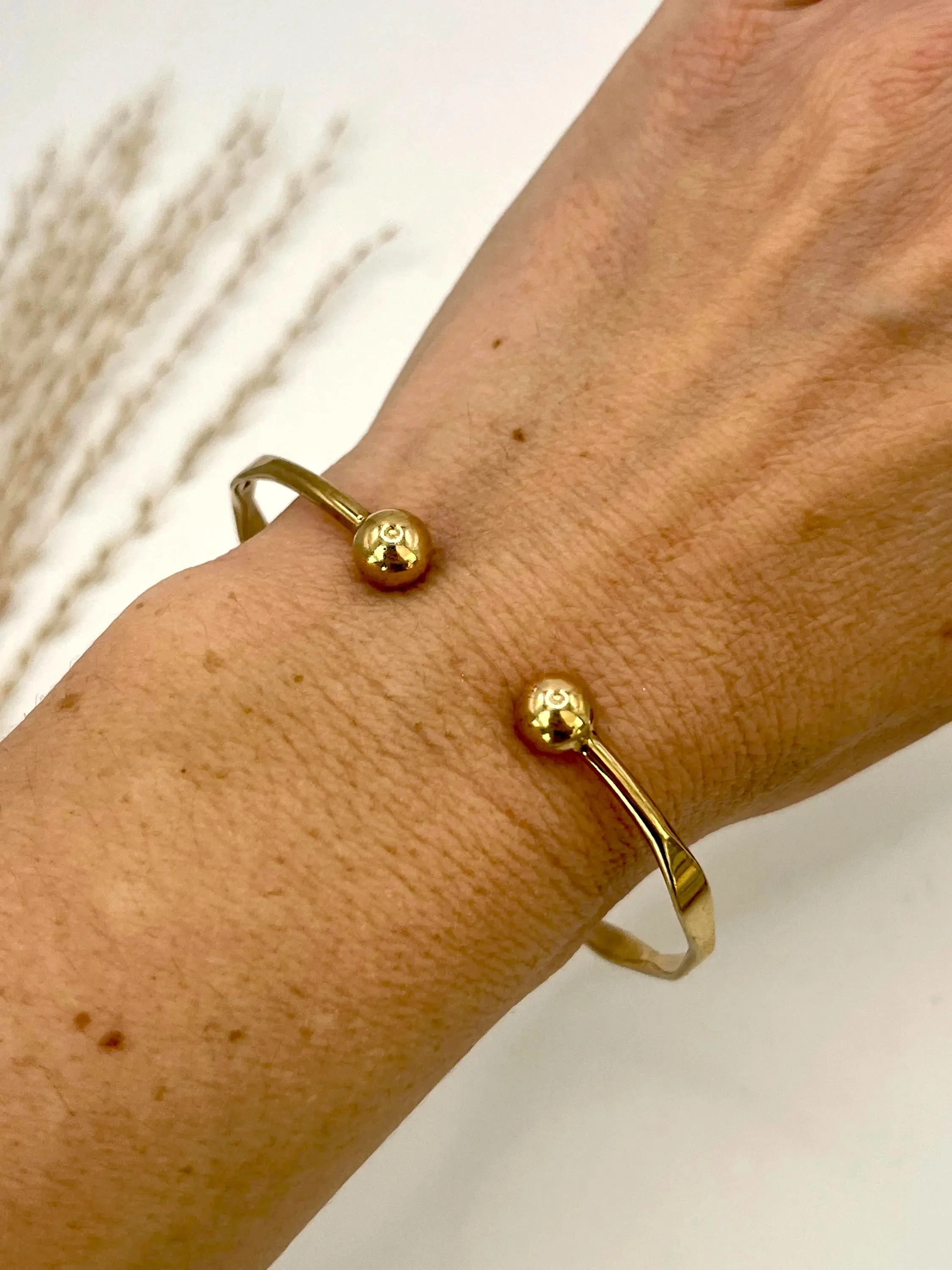 Vintage 9ct Yellow Gold Plain Torque Bangle, Hallmarked Sheffield 1993