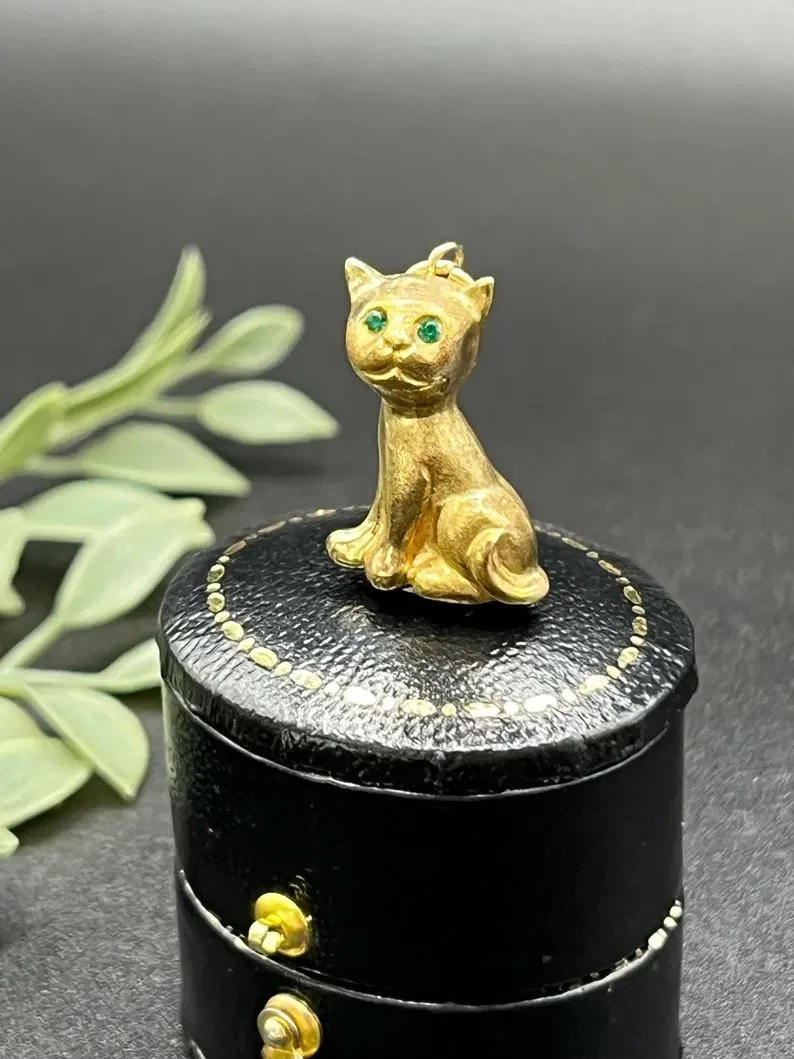 Vintage 9ct Yellow Gold Hallmarked Birmingham 1977, Cat Pendant, Bracelet Charm, Necklace Charm