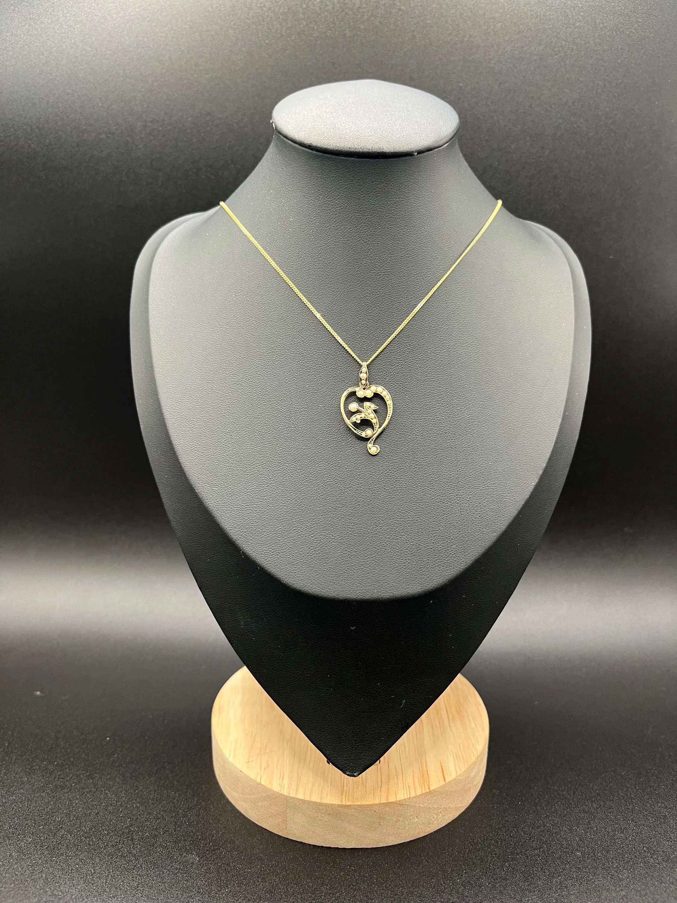 Antique 9ct Yellow Gold Stamped, Victorian Seed Pearl Pendant