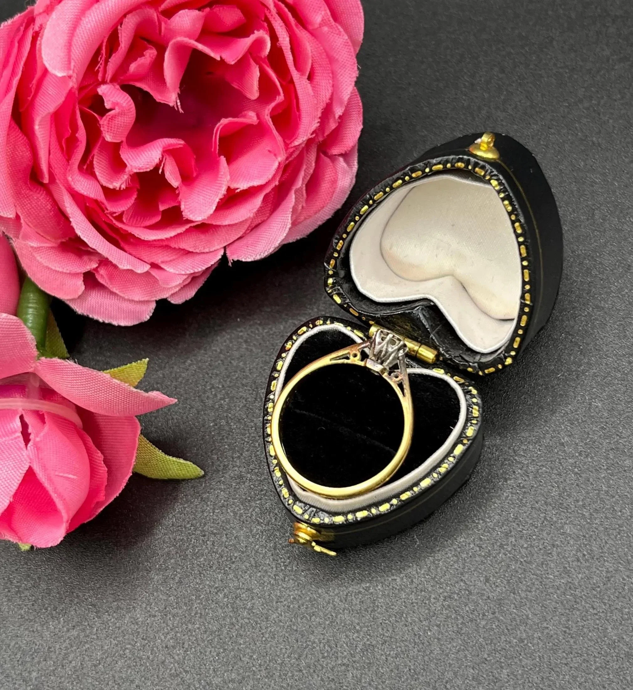 il_fullxfull.8115977323_ros3.jpg.jpg
