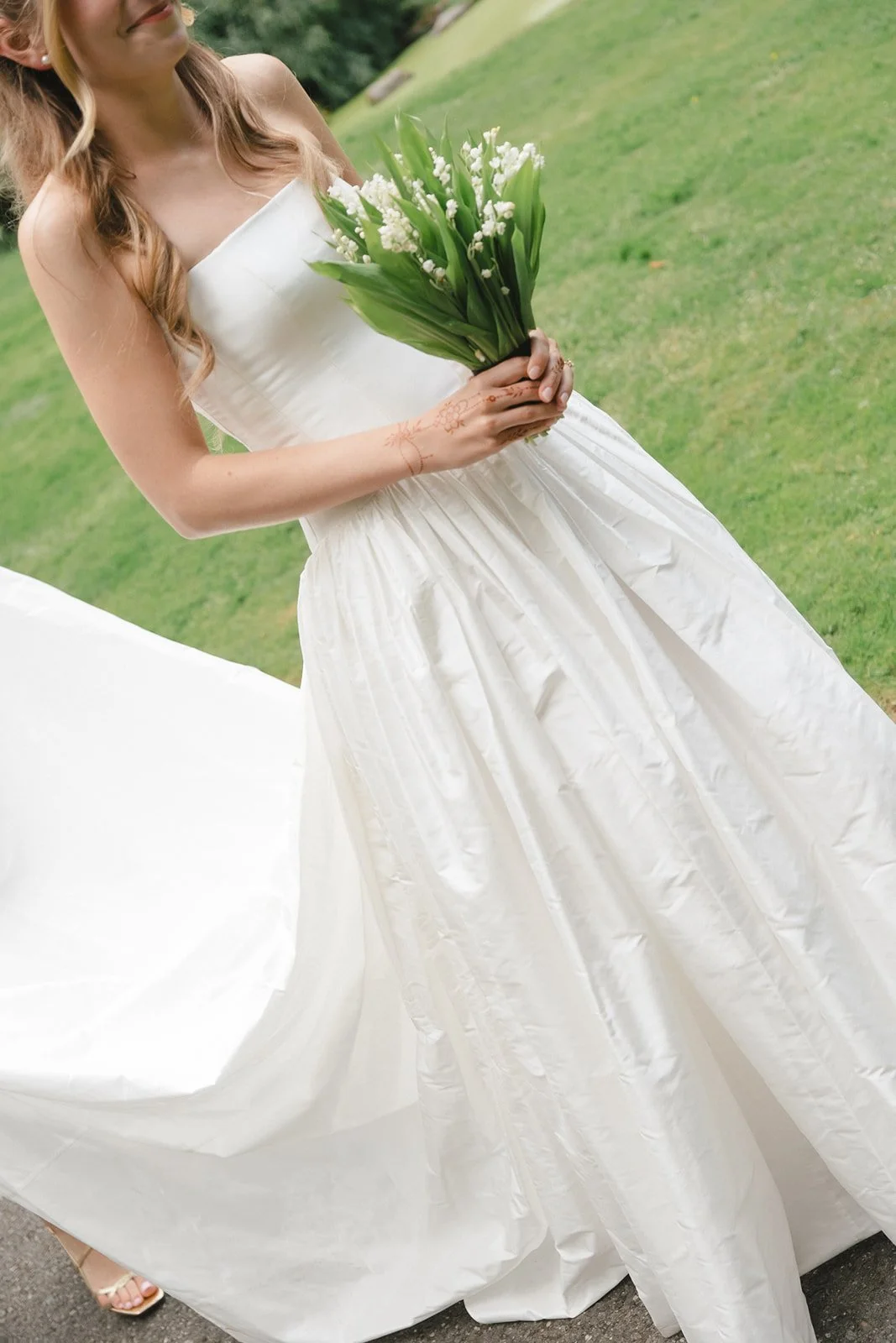 KathrynNoah_BloedelReserveWedding_0140.jpg