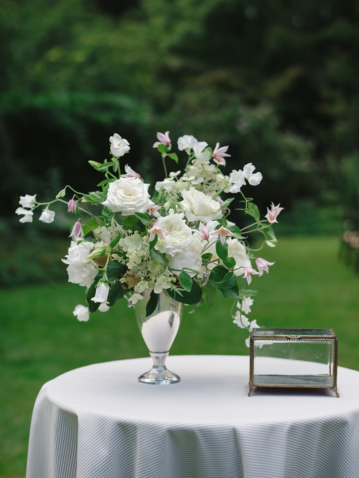 KathrynNoah_BloedelReserveWedding_0353.jpg