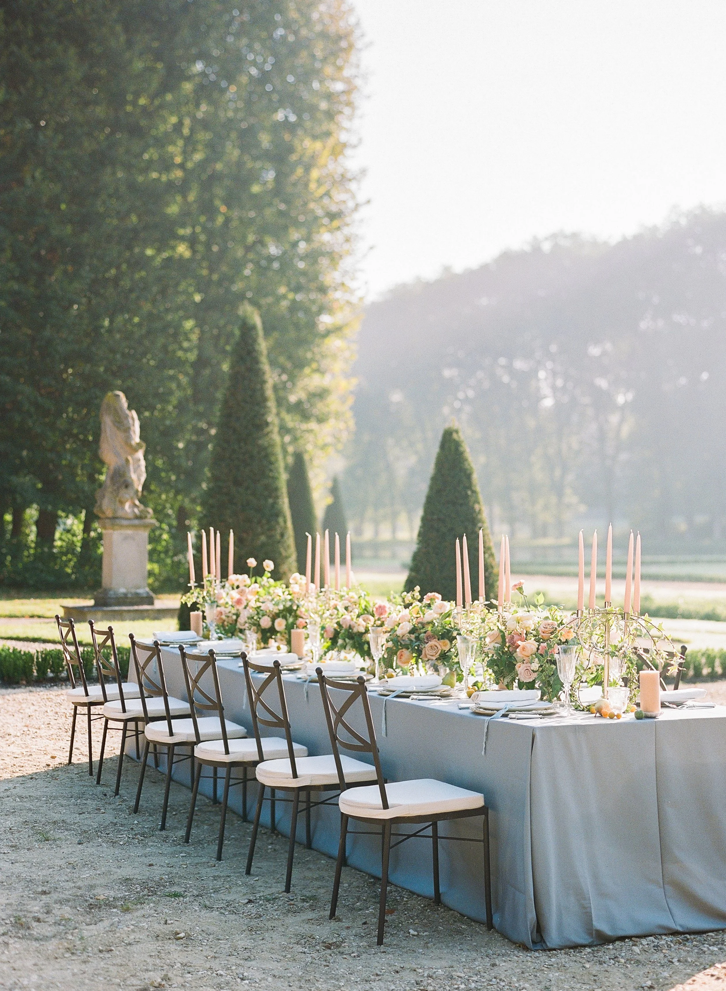 Chateau-de-Villette-Molly-Carr-Photography-Table-6.jpg