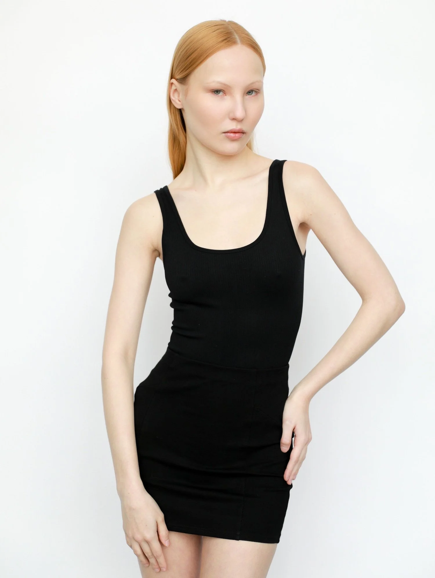 12-evelina-lola26-mag-model-agent-group.jpg