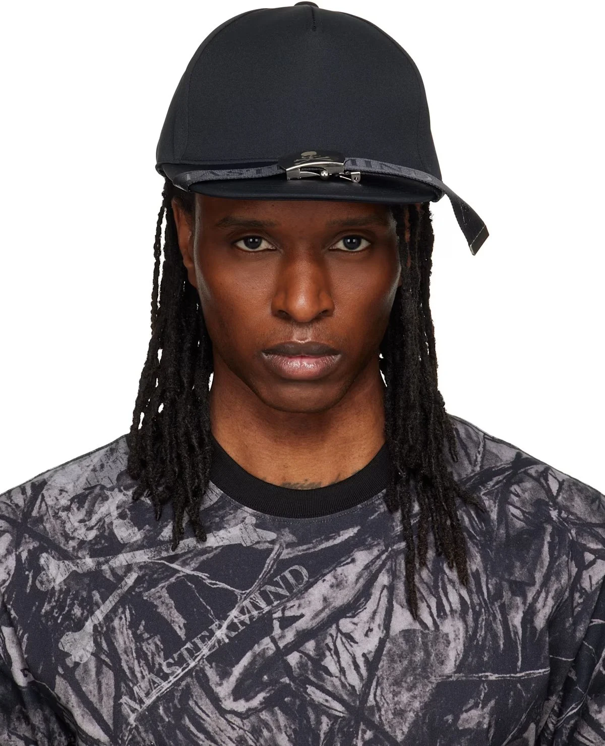 mastermind-world-casquette-noire-a-sangle-de-style-ceinture.jpeg