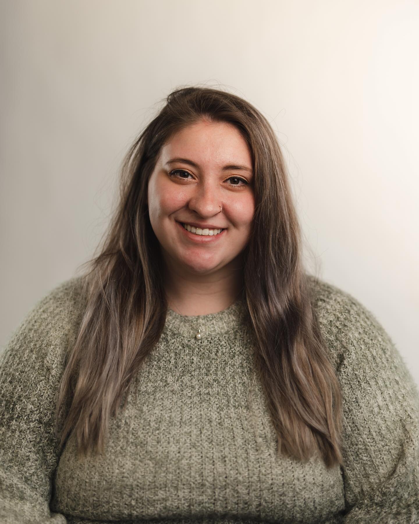 Meet Skyler! 👋🏼 

➡️ Position: Housing Stability Worker
🗓️ Years at OP: 5 months (this week yay!)
💙 Your favourite thing about working at OP: the ability to learn something new each and everyday from humans I work with who come from all walks of 