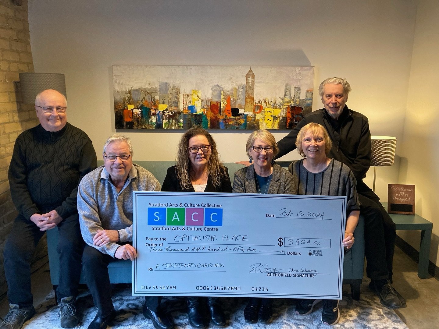 A special thank you to the Stratford Arts &amp; Culture Collective for their generous donation! 💙

➡️ A Stratford Christmas generated a total of $7708 in donations that have been divided equally between Optimism Place + Shelterlink!