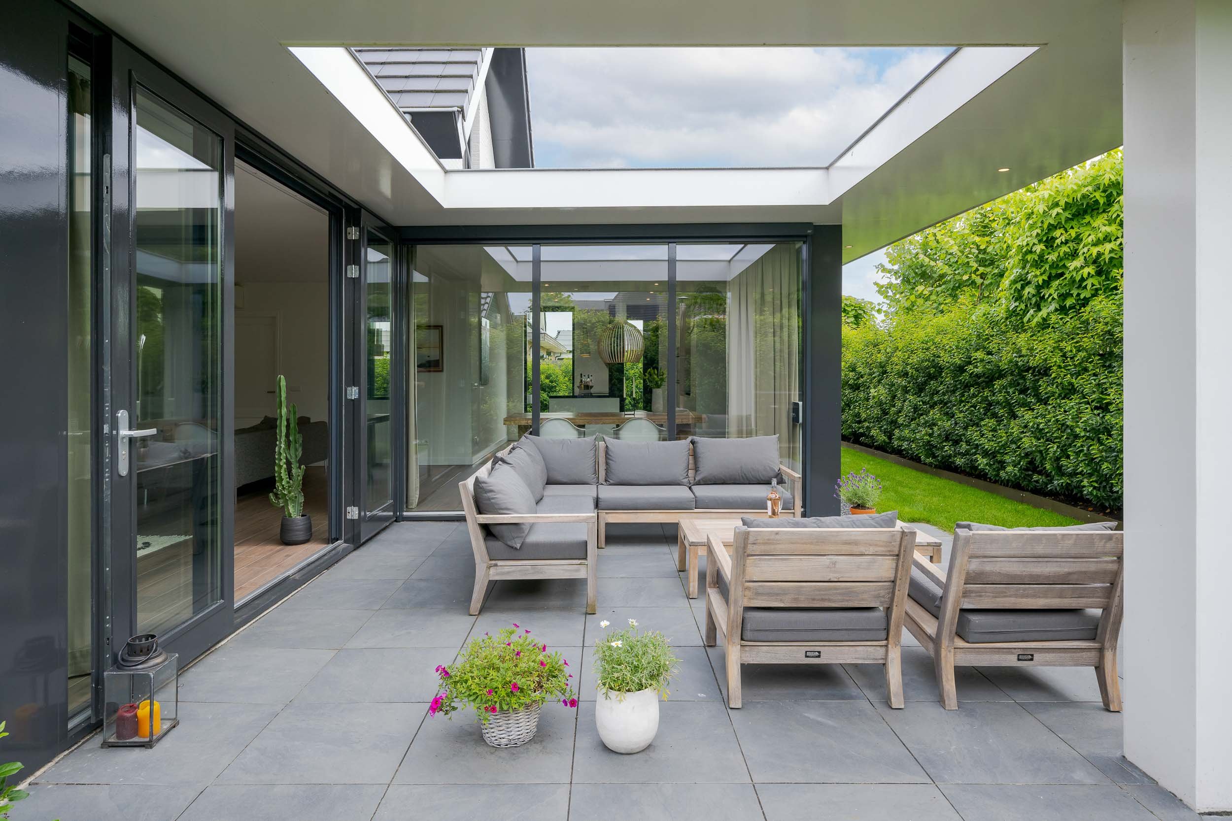 luxe-villa-voorschoten-04.jpg