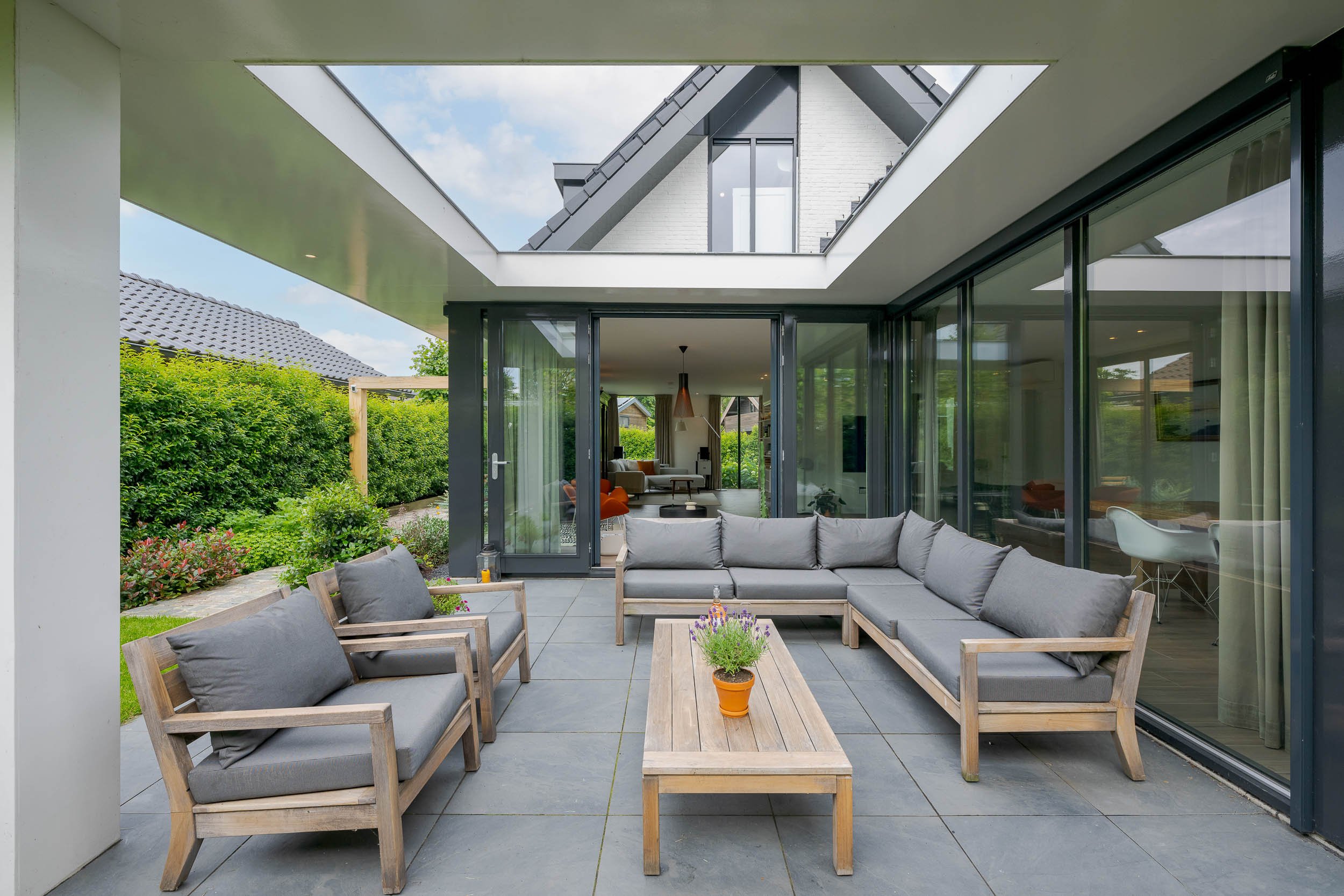luxe-villa-voorschoten-06.jpg