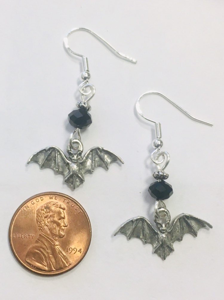 https://i.etsystatic.com/9136368/r/il/c5758c/2047922843/il_fullxfull.2047922843_8zqd.jpg