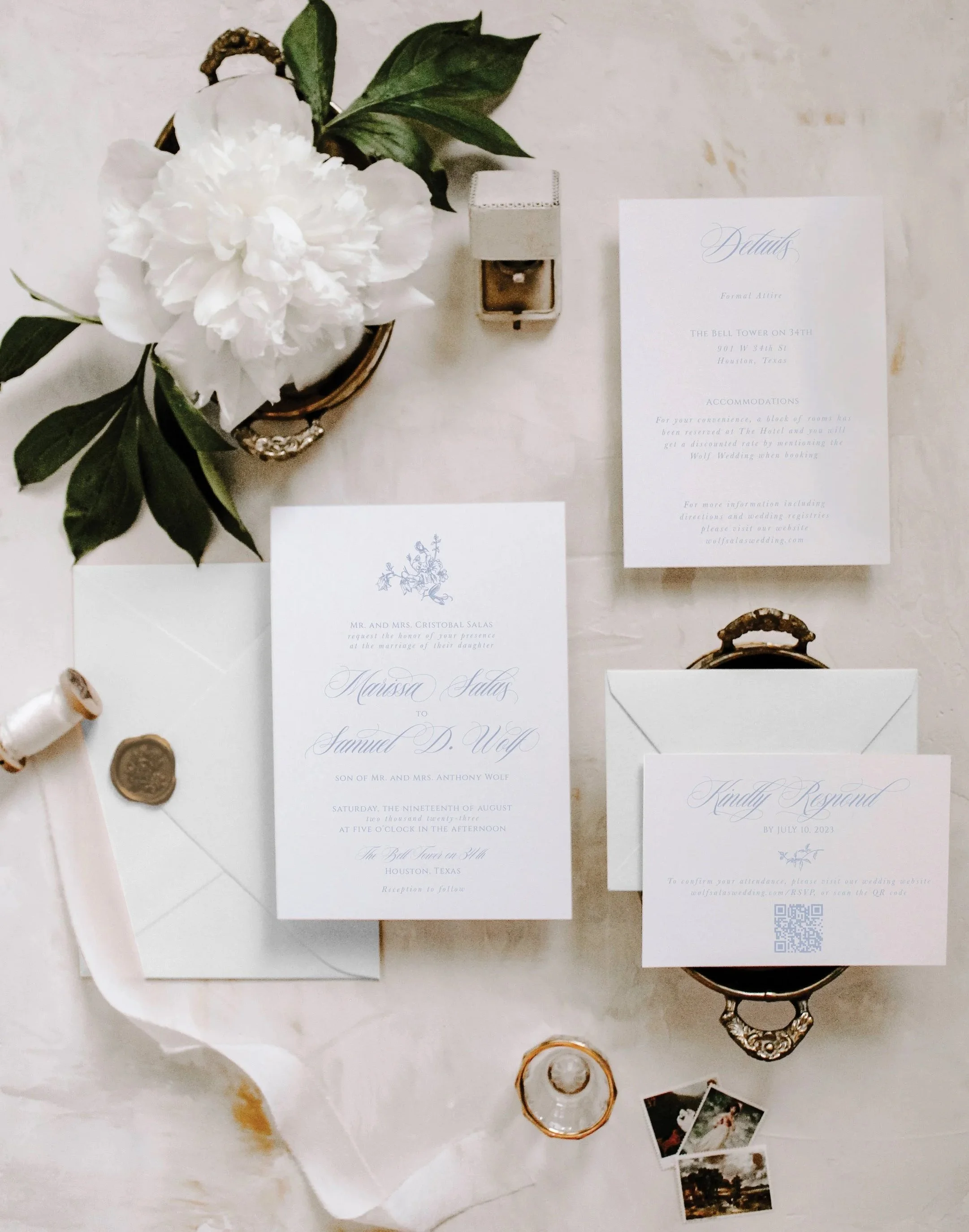 Floral+classic+Wolf+invitation+suite.jpg