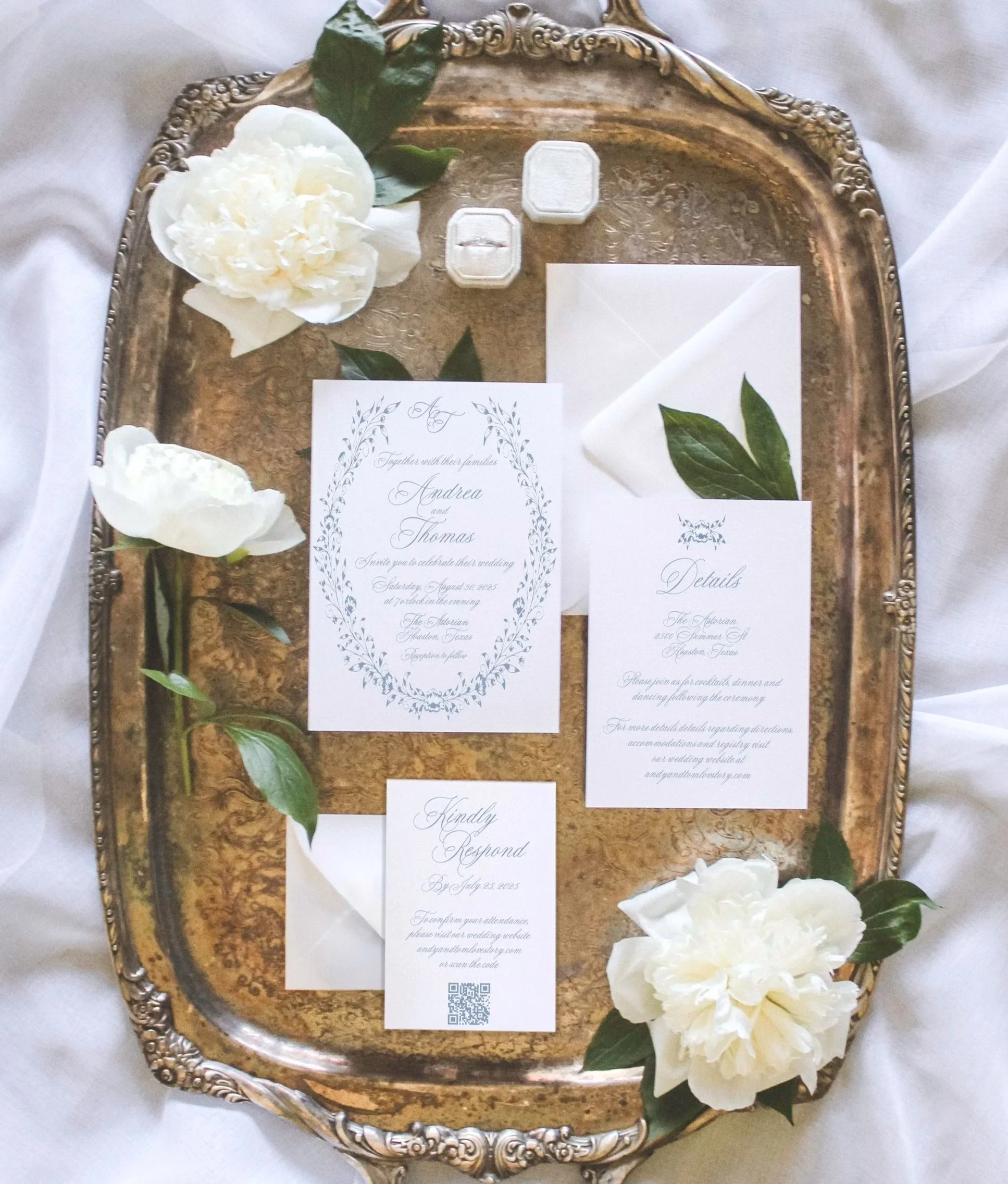 Botanical+frame+and+monogram+classic+script+wedding+invitation+3.jpg