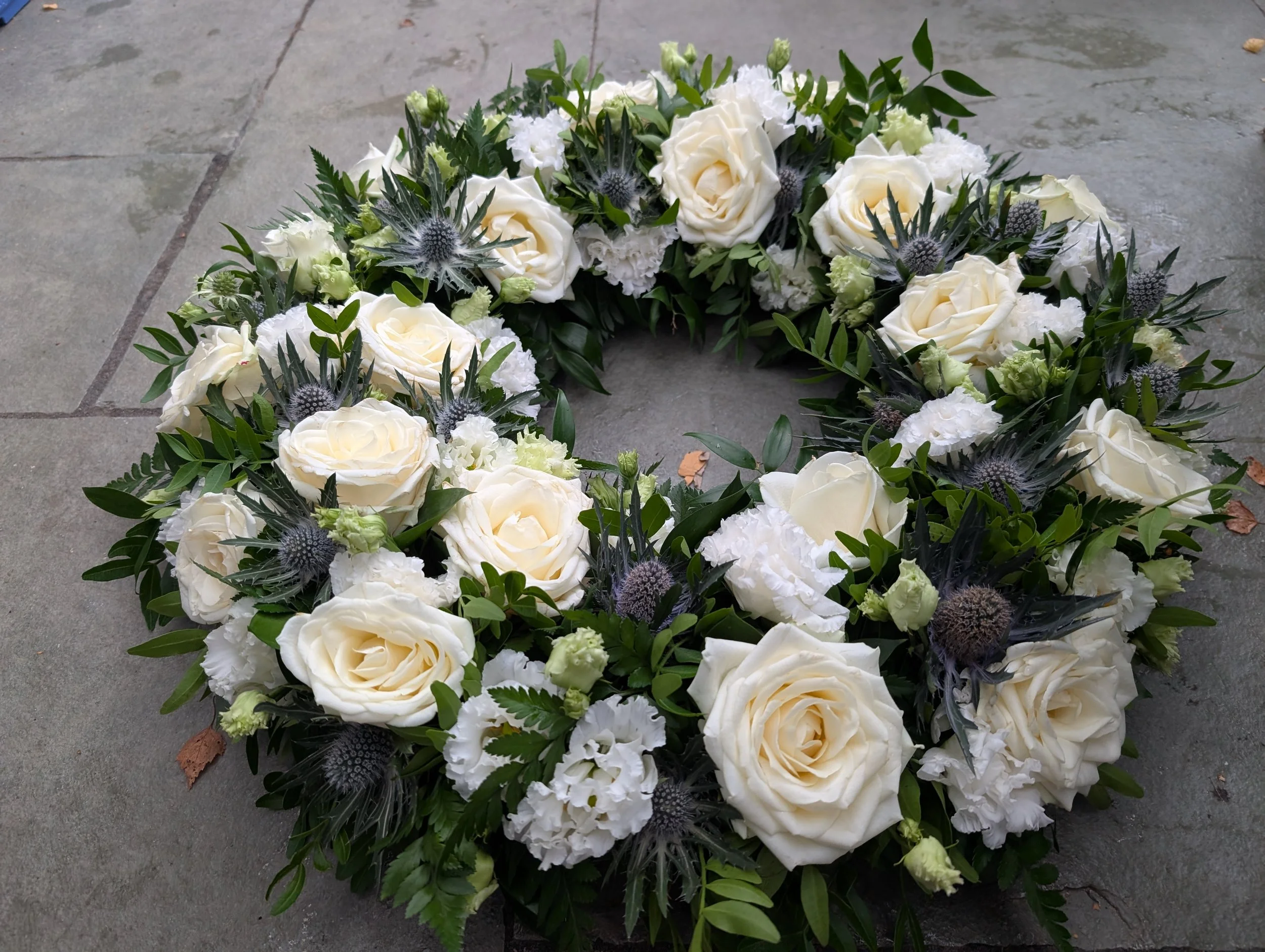 Mixed white wreath