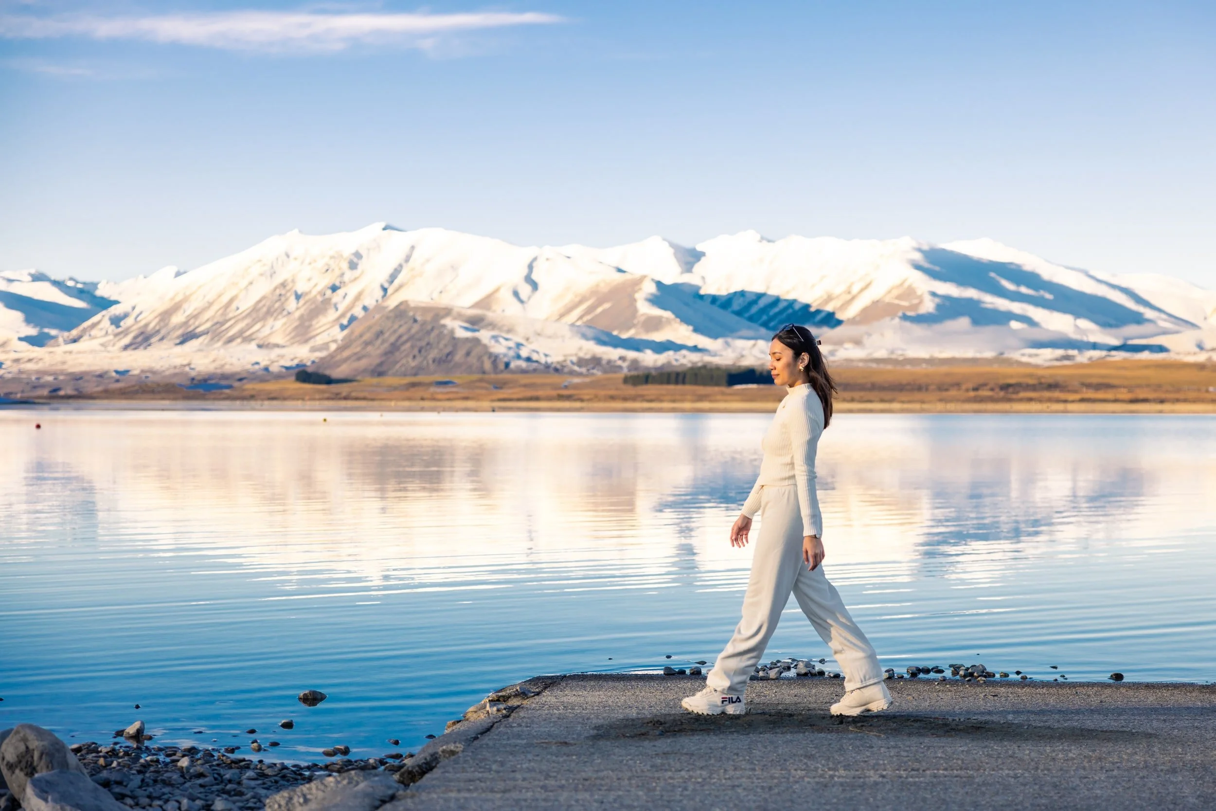 JR Photoshoot in Tekapo lakefront.jpg