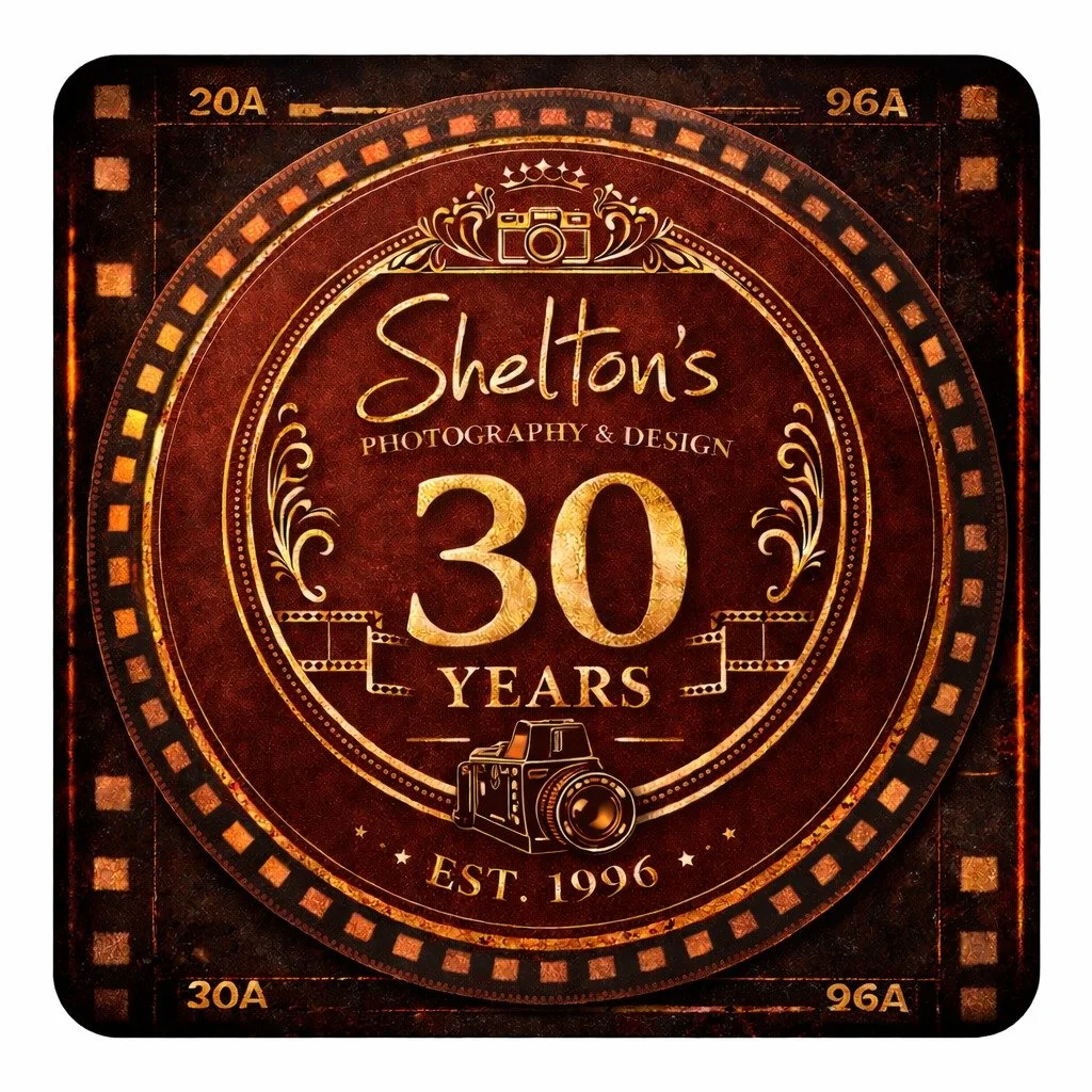 ✨ 30 YEARS, THOUSANDS OF MEMORIES ✨
For three decades, we&rsquo;ve been capturing portraits that turn into family treasures&mdash;pieces that hang proudly on walls and get passed down for generations.
To celebrate 30 years of Shelton&rsquo;s Photogra