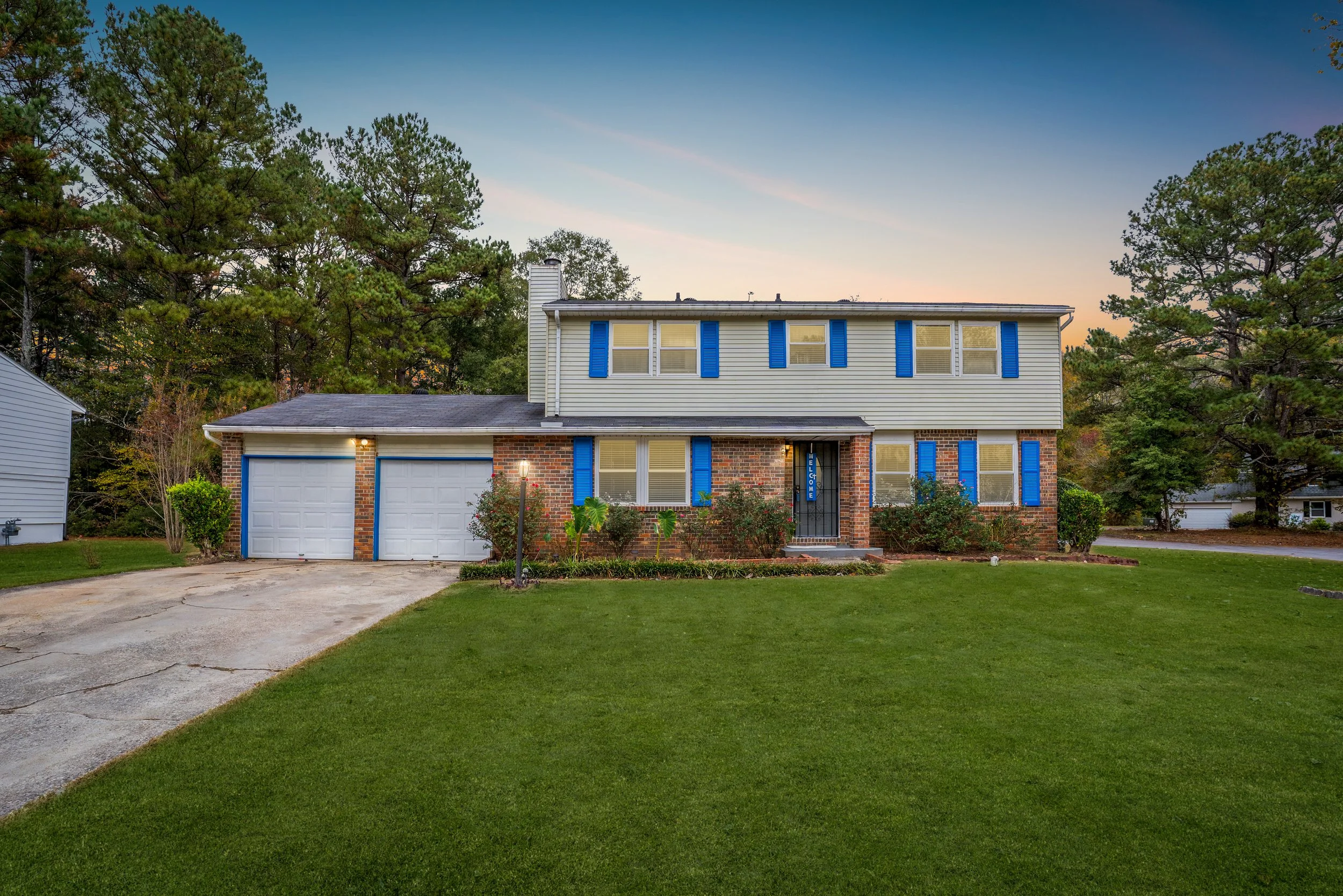 6950 Cainwood Dr Twilight-1.jpg