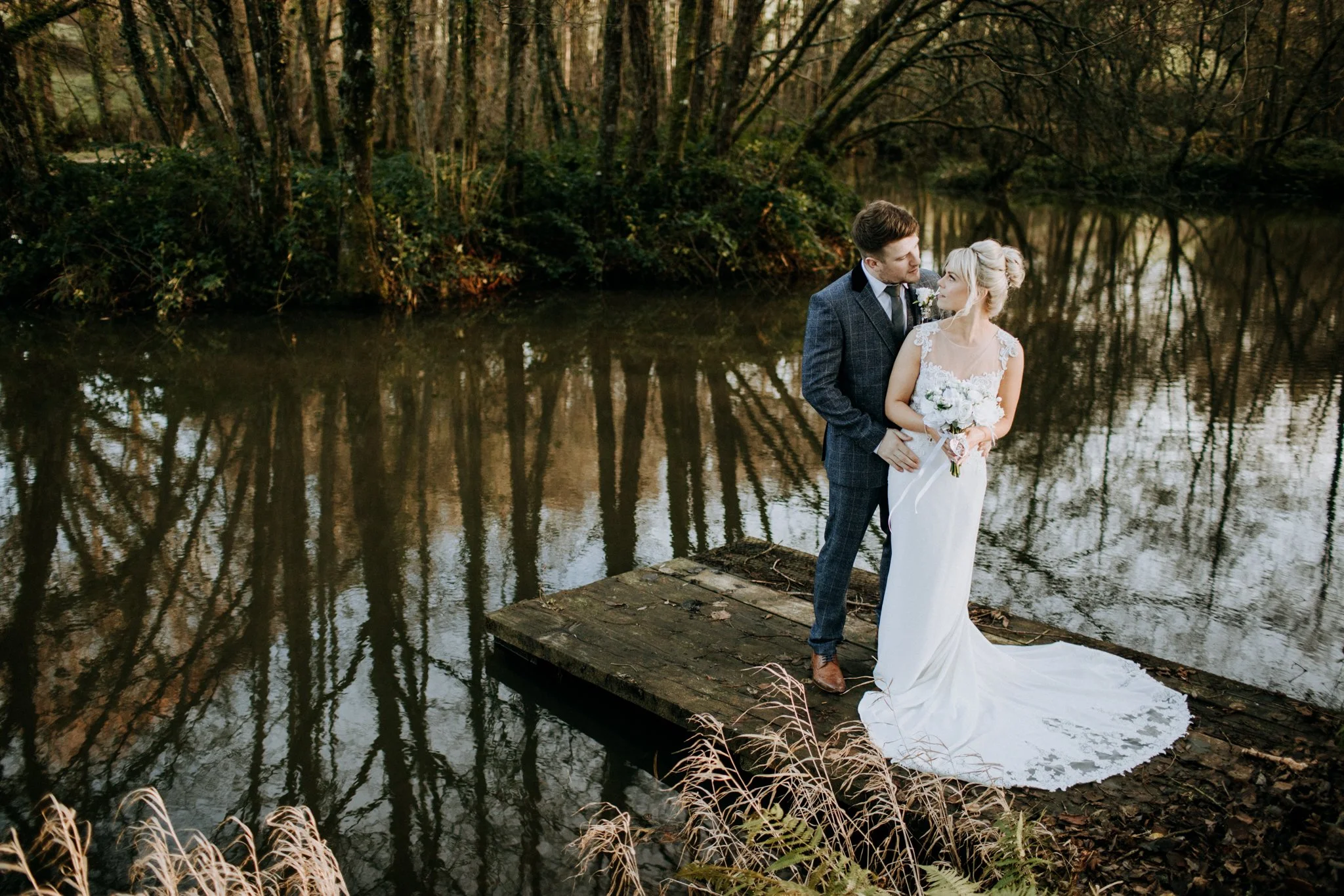 Charlie-Jess-158-devon-wedding-photographer-rebecca-roundhill.jpg