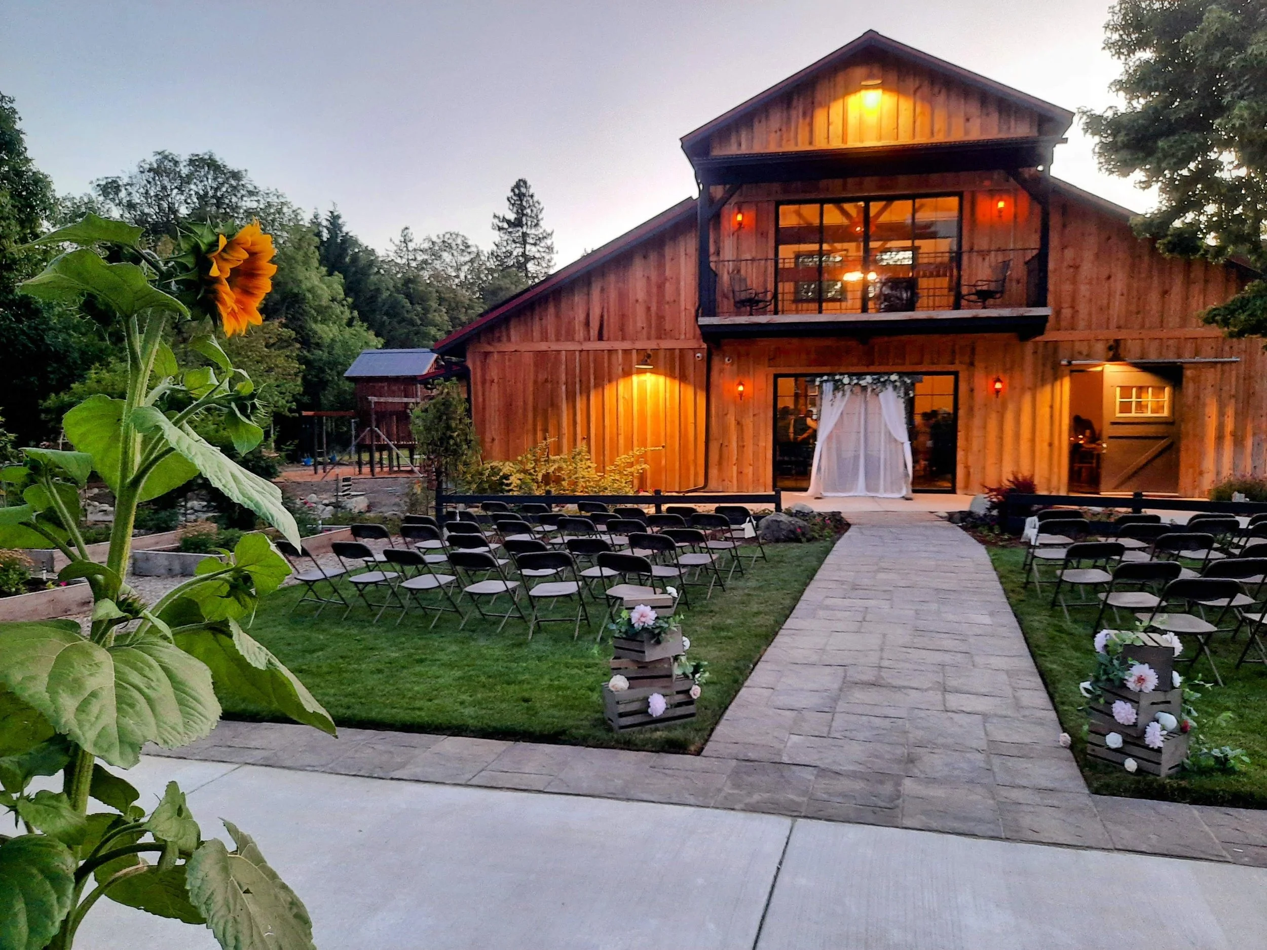 About Sungate Place | Southern Oregon Wedding & Event Venue — Sungate Place About Sungate Place | Southern Oregon Wedding & Event Venue — Sungate Place