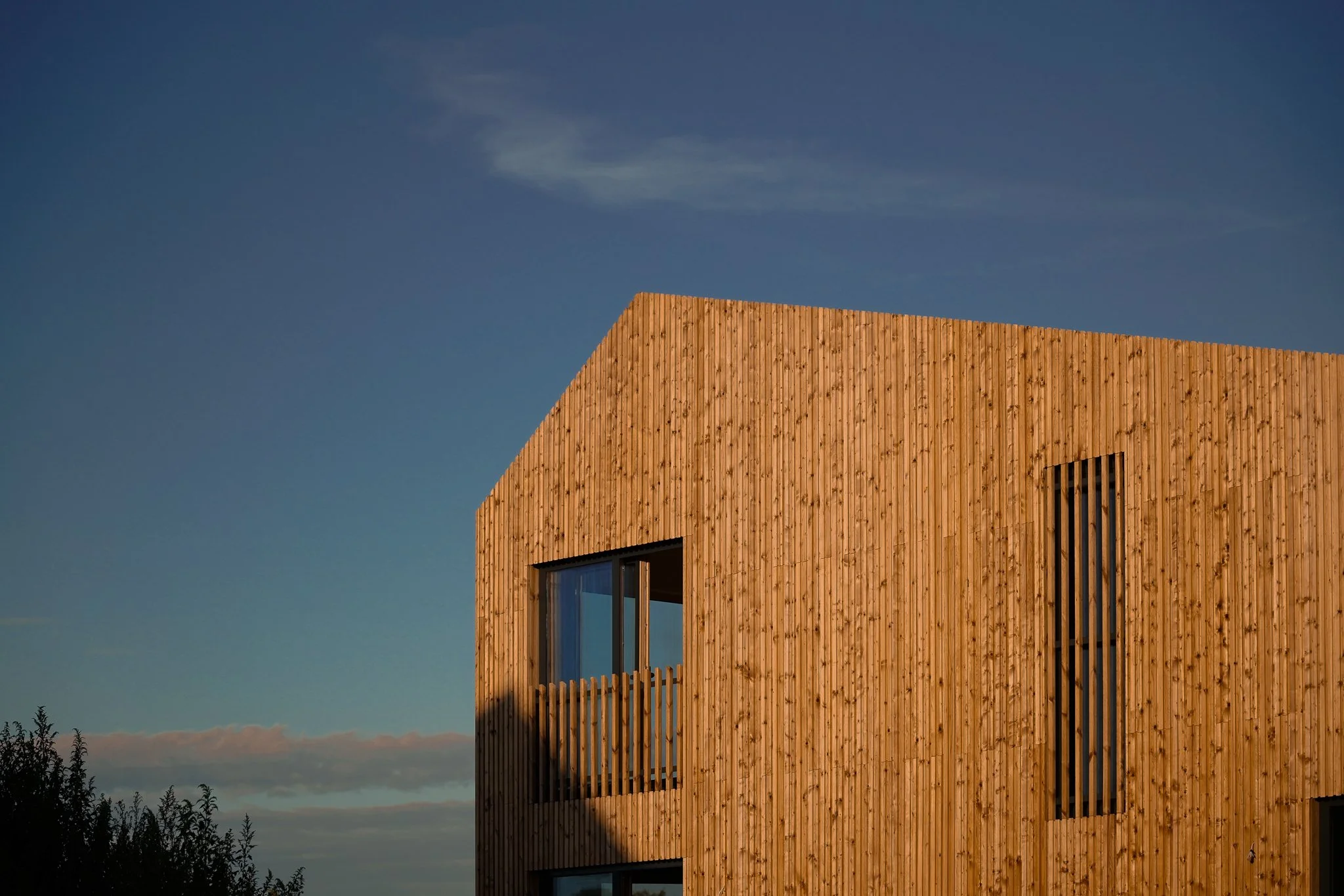 Mag ik hier een houten huis bouwen? Regels en vergunningen uitgelegd