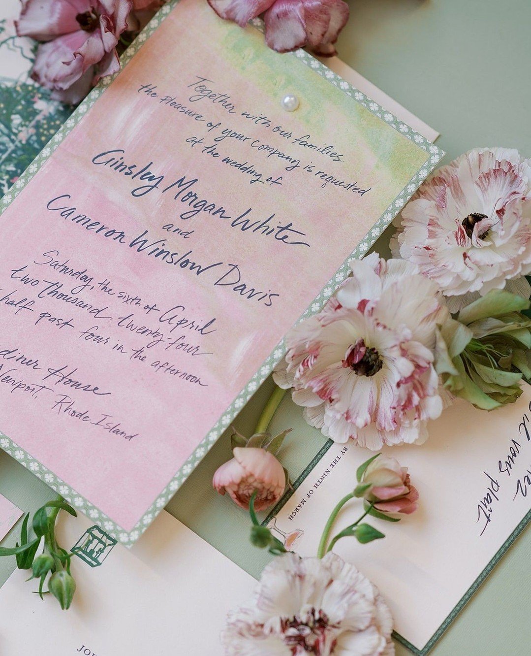 It's here! The Gardiner suite, the newest addition to The KFD Collection. This hand-calligraphed suite features whimsical watercolor portraits and pearl highlights. Customize the border, artwork, envelope colors, etc. We are SO smitten with this suit