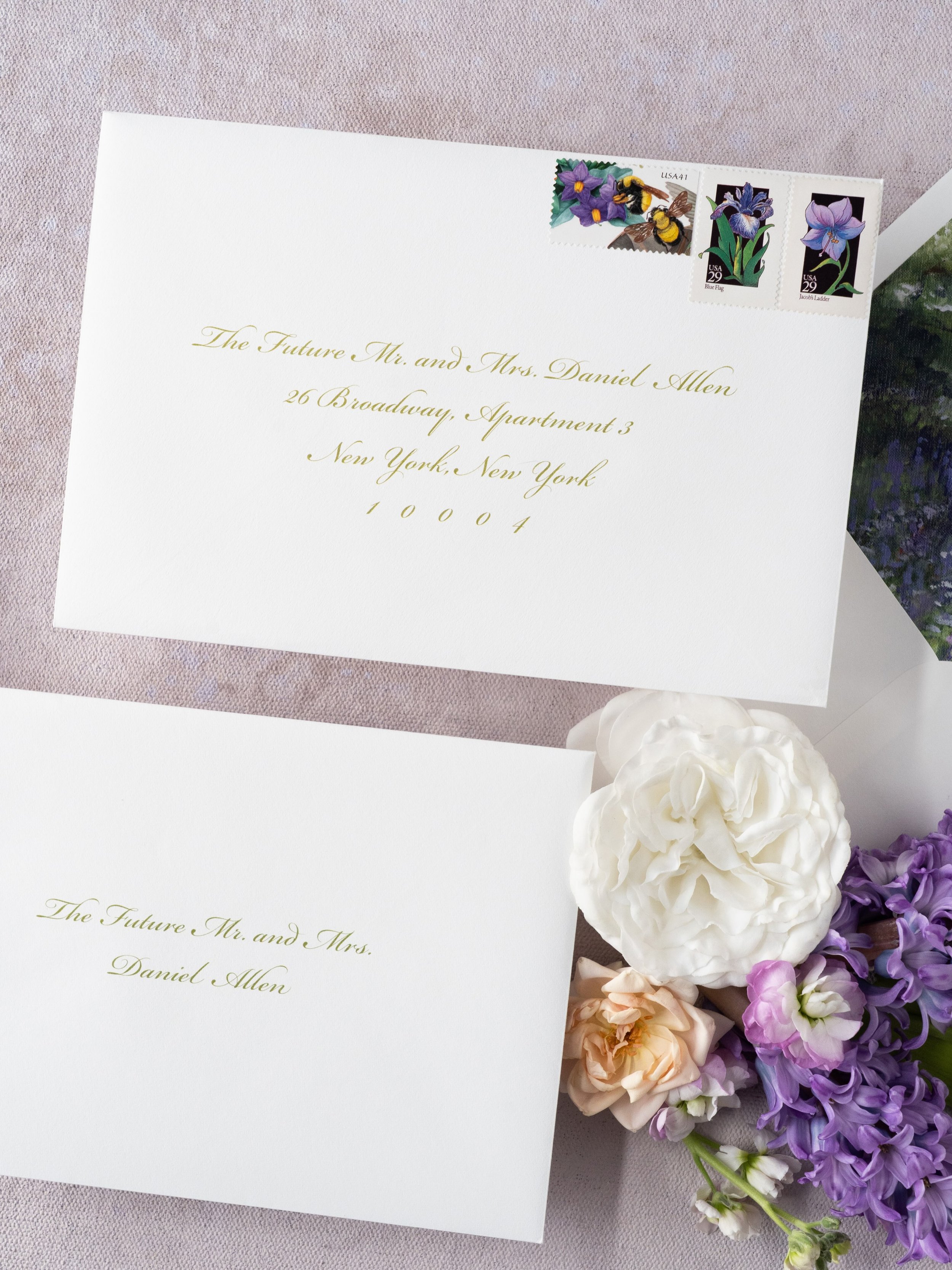 We&rsquo;ll always recommend sending your invitations via USPS Priority, but we&rsquo;re still a sucker for vintage stamps. 💌

Use USPS Priority for the actual postage, then add vintage stamps for the fun of it. They&rsquo;re one of our favorite lit