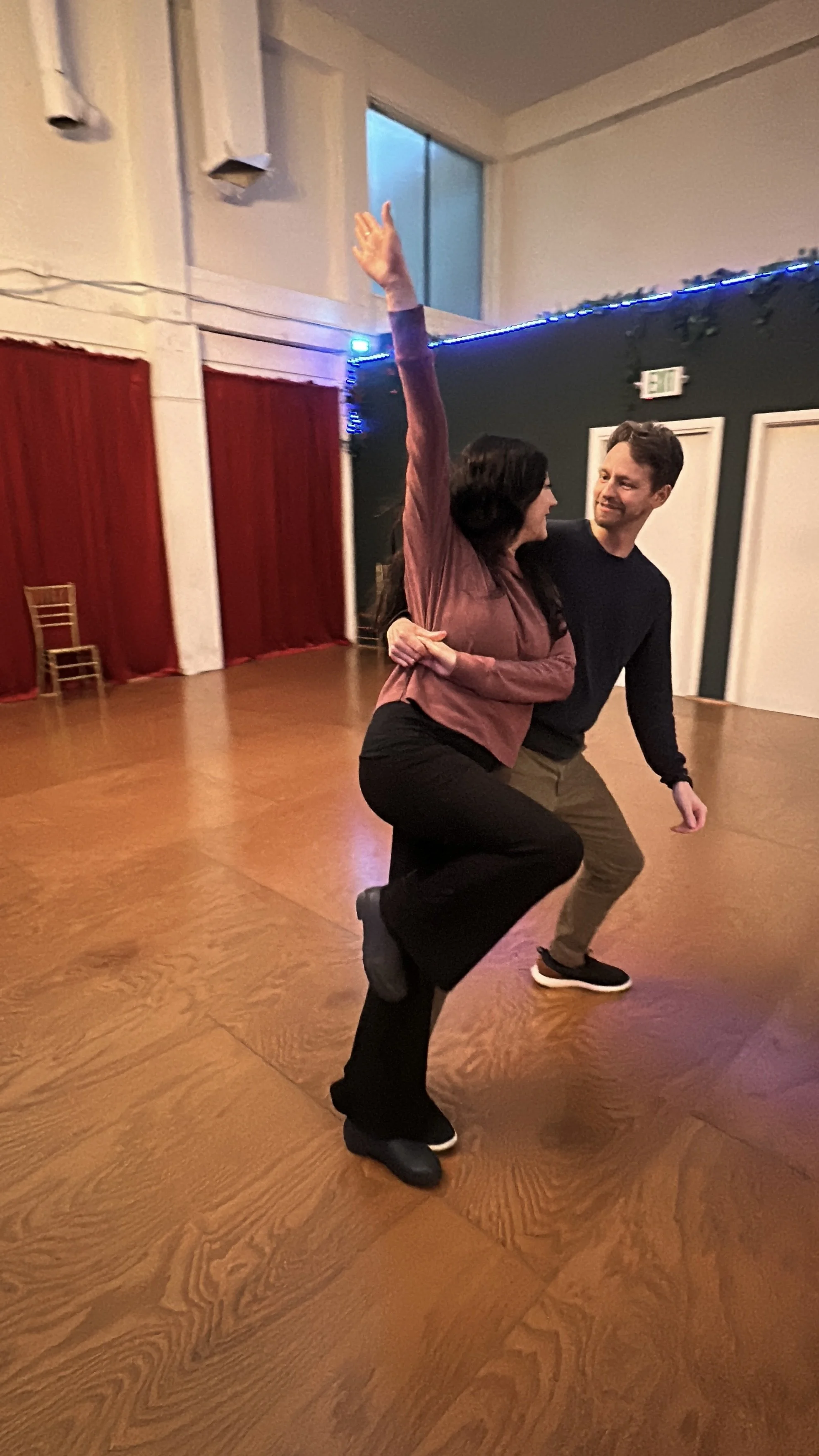 Intro to HUSTLE &amp; WEST COAST SWING (5 week series) 