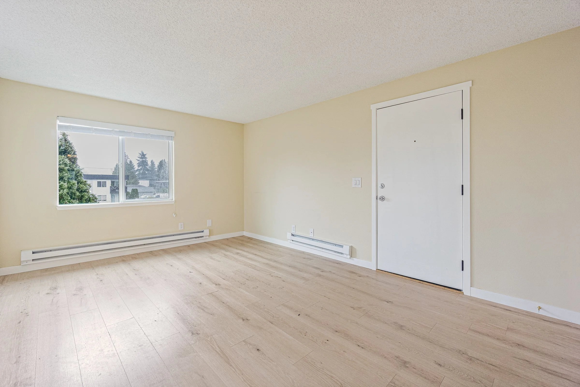 440 SW 155th St Unit H_Sagareus_Web_09.jpg