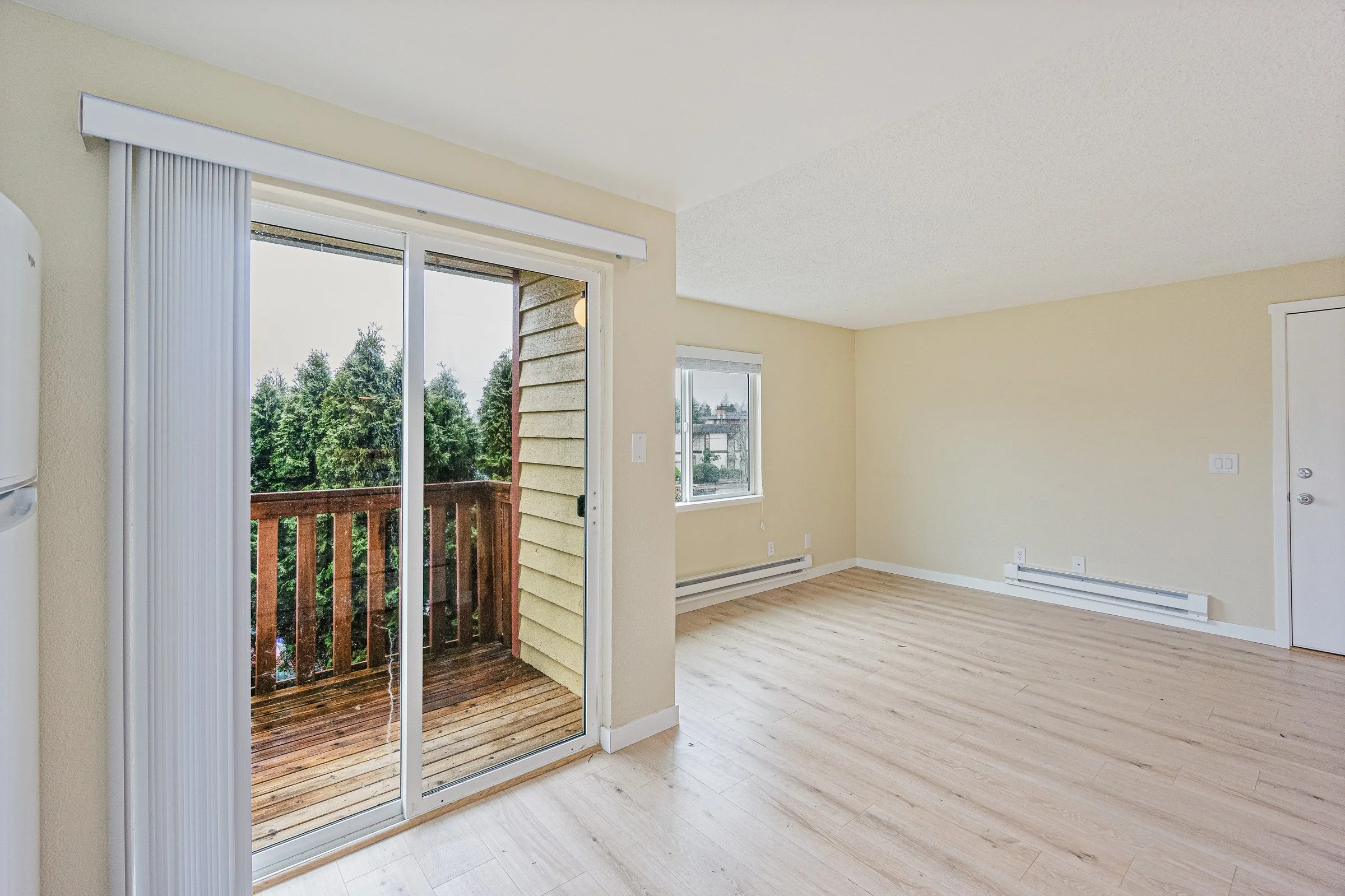 440 SW 155th St Unit H_Sagareus_Web_06.jpg