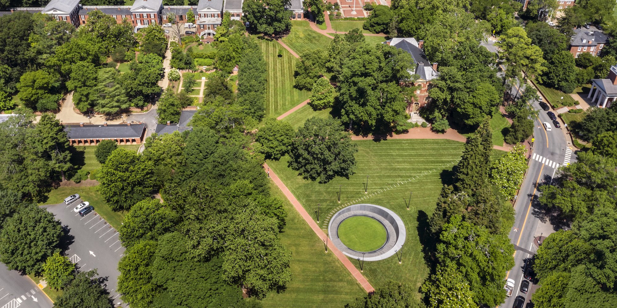 Aerial shot of the Memorial to Enslaved Laborers. Photo: Alan Karchmer. Courtesy: Höweler + Yoon Architecture.