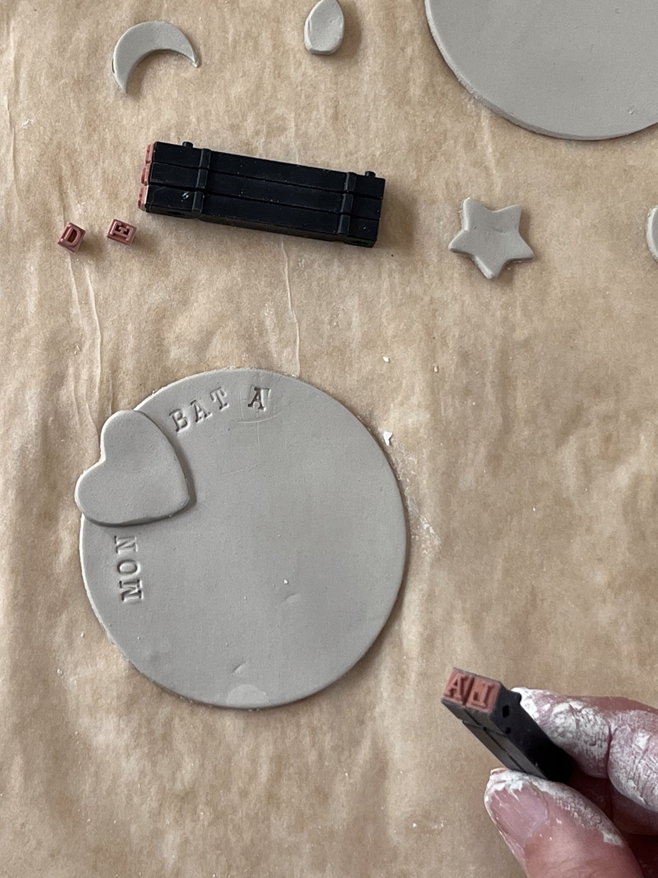 DIY : Des coupelles et bols en argile autodurcissante - Idées conseils et  tuto Décoration