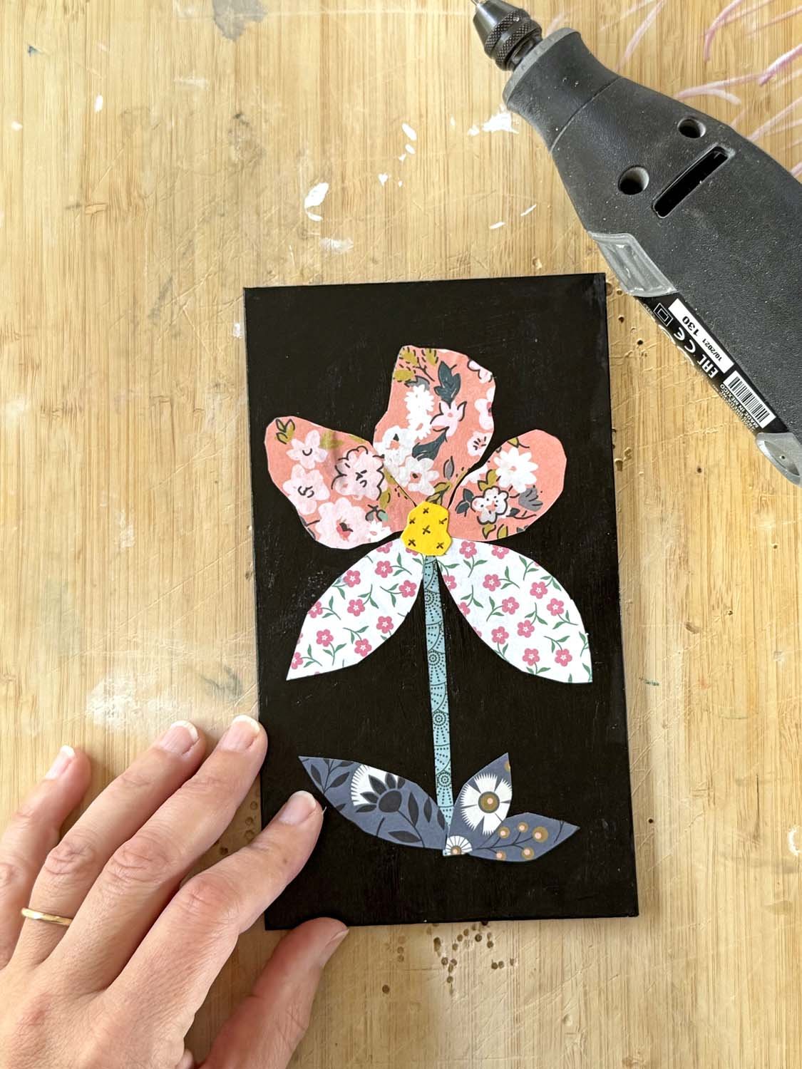 8-Boite collage broderie.jpg