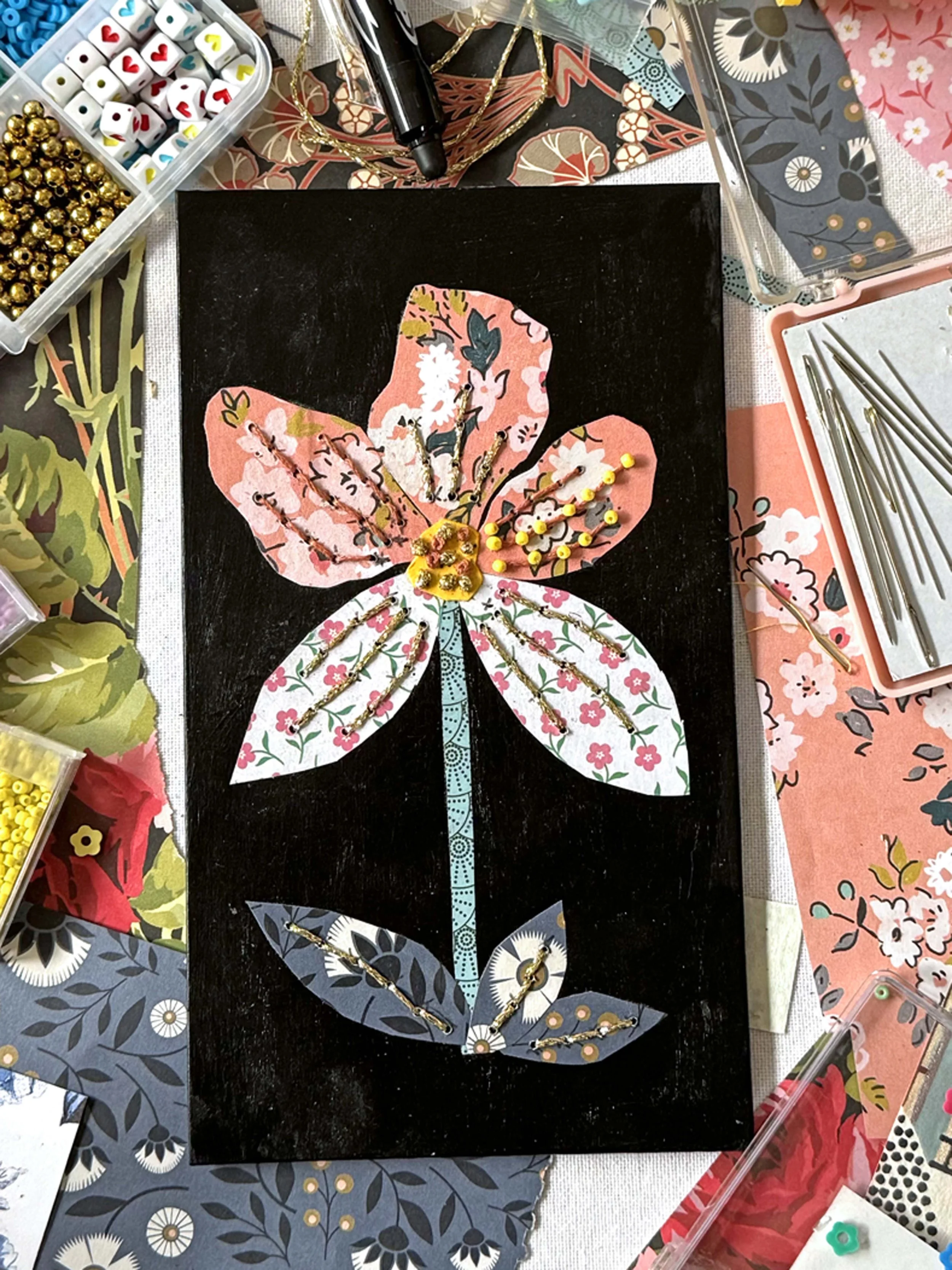 15bis-Boite collage broderie.jpg