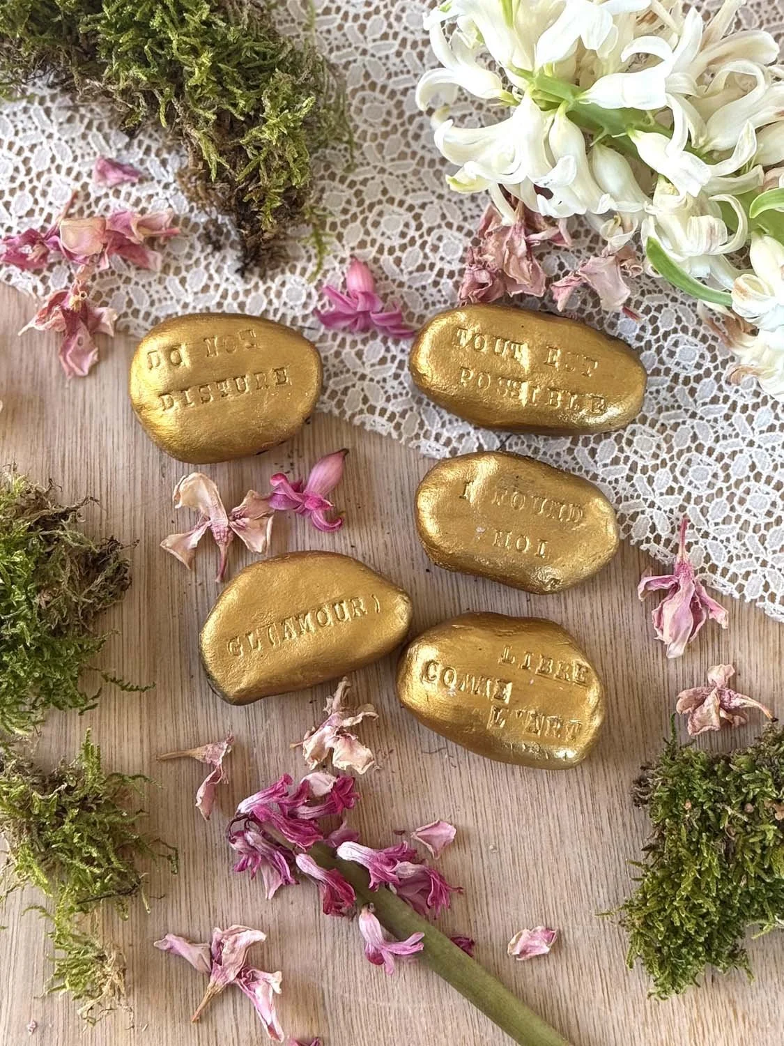 DIY : Galets Good Vibes