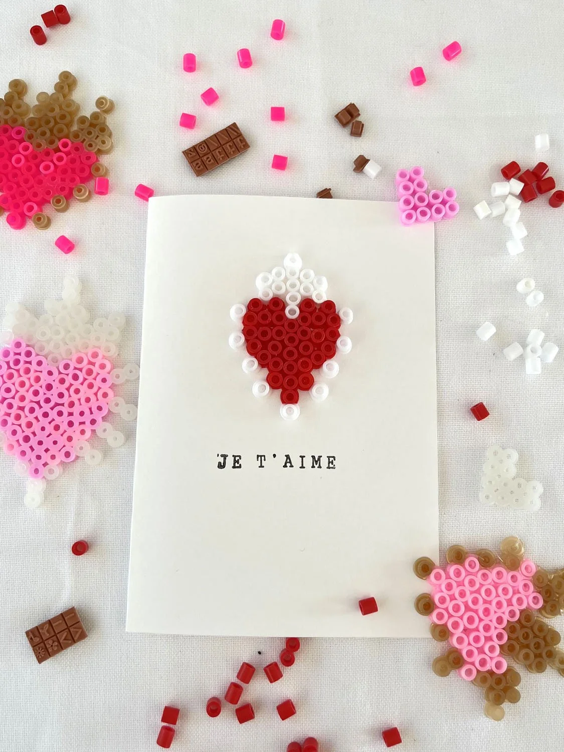 19 carte coeur perles a repasser.jpg