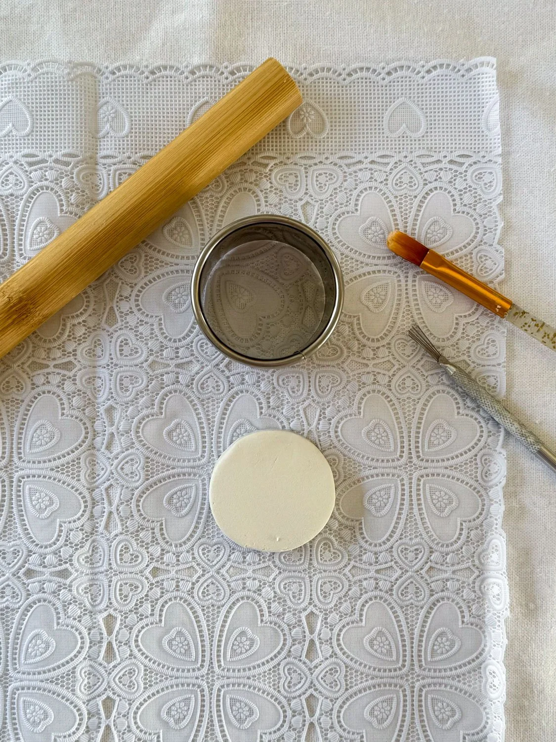 33- Cache-pot argile sans cuisson dentelle..jpg