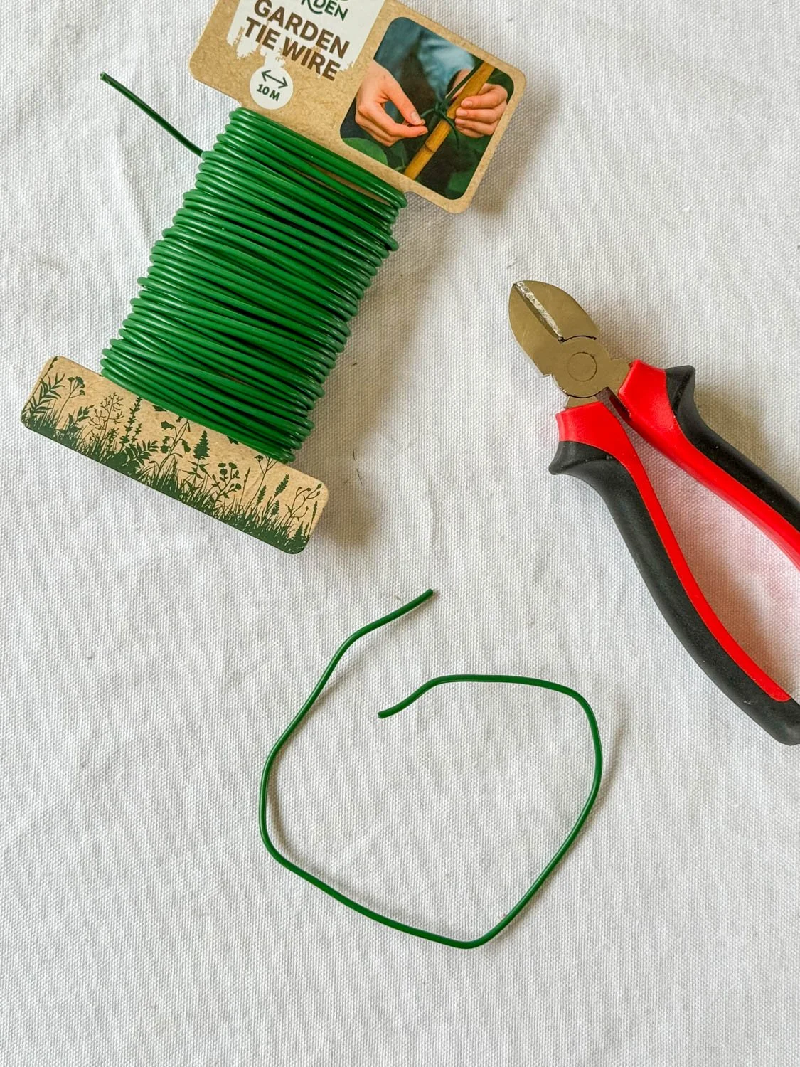 2-petites couronnes de fleurs séchées..jpg