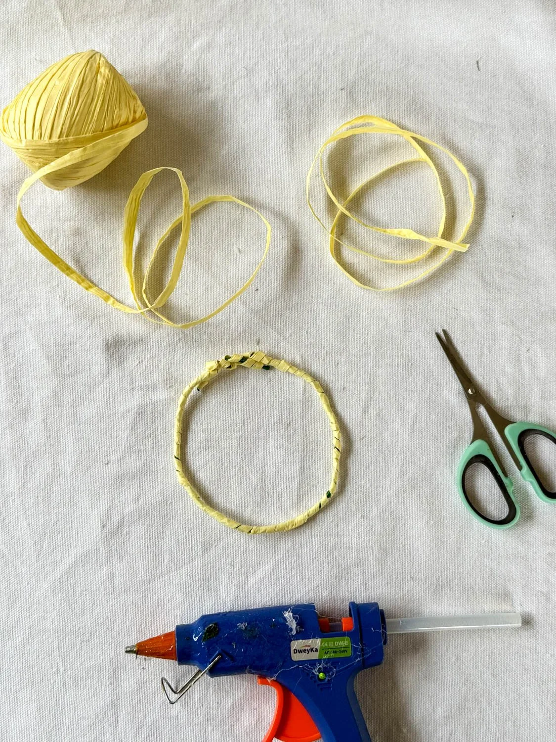 3-petites couronnes de fleurs séchées..jpg